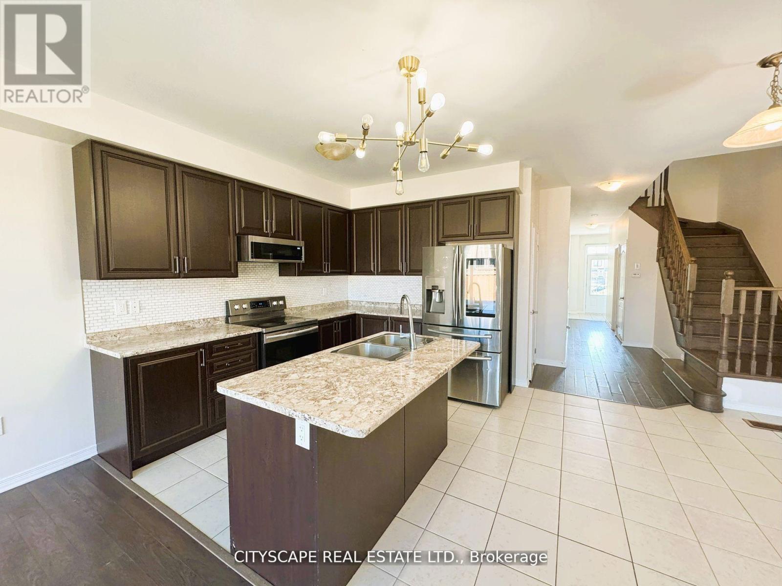 72 Maclachlan Avenue, Haldimand, Ontario  N3W 0C8 - Photo 7 - X12425406