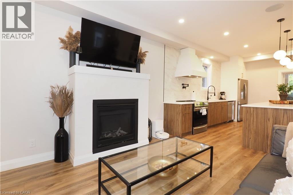 238 Eagle St S Street S, Cambridge, Ontario  N3H 1E4 - Photo 10 - 40772975