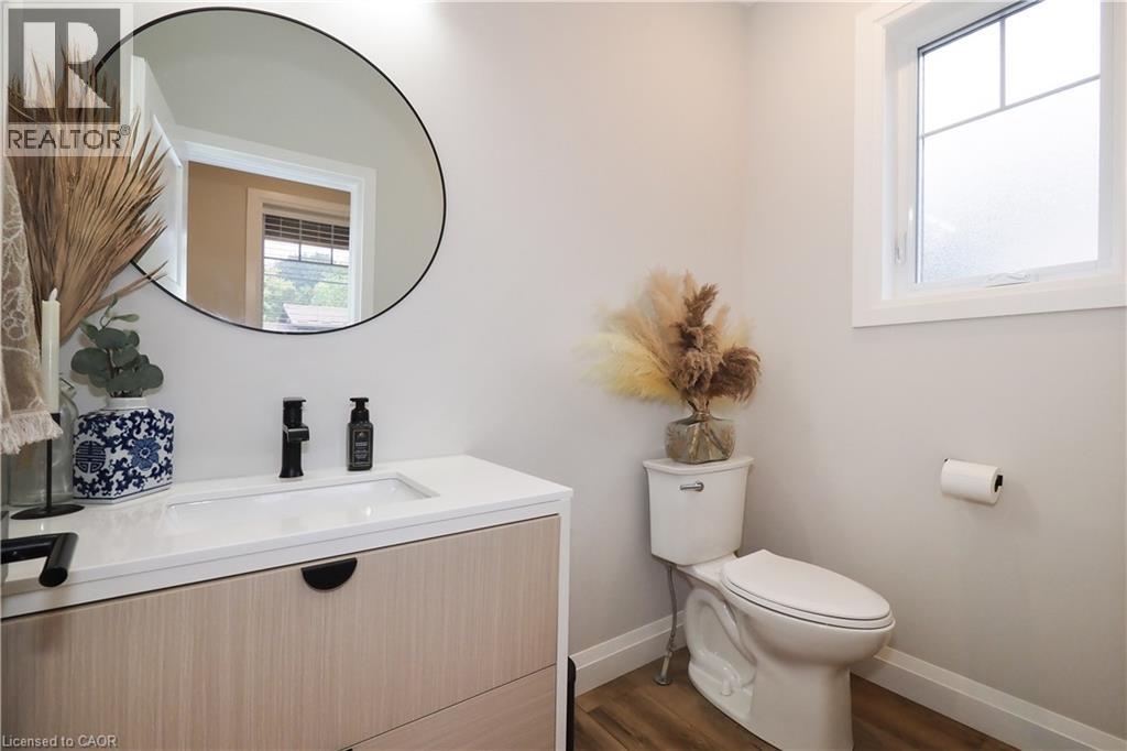 238 Eagle St S Street S, Cambridge, Ontario  N3H 1E4 - Photo 28 - 40772975
