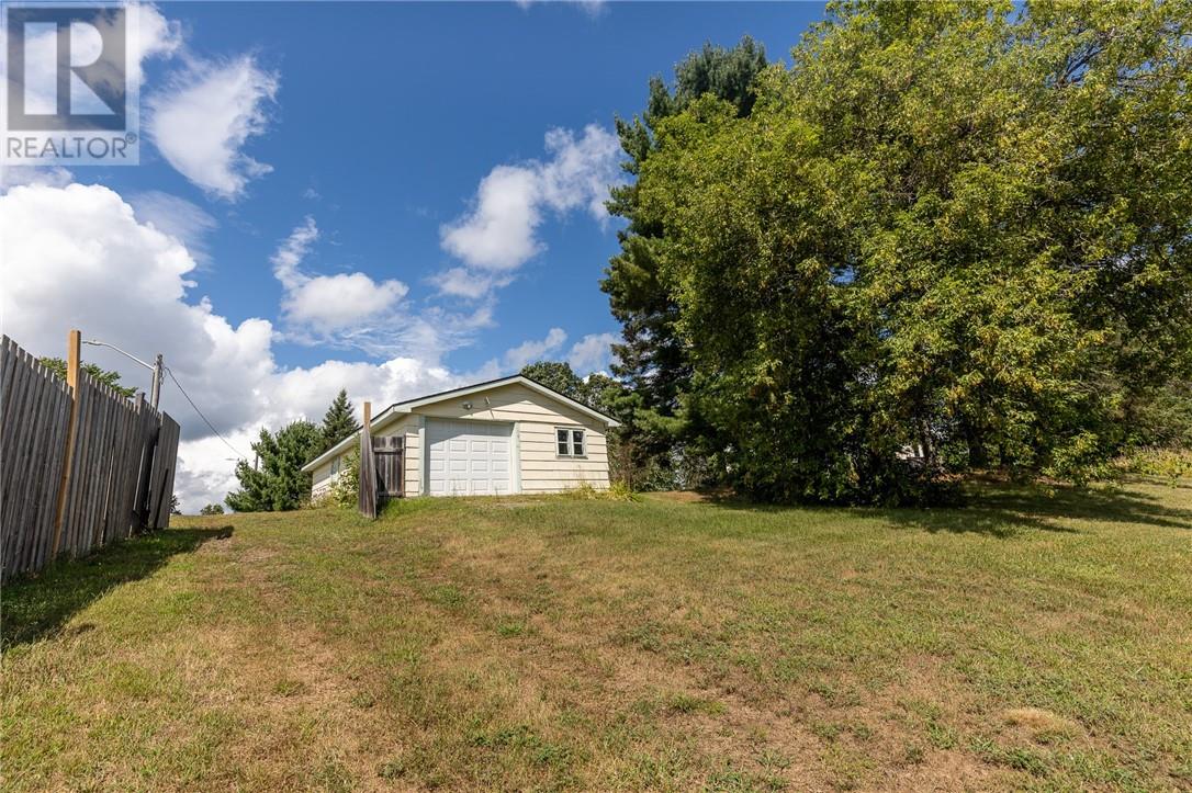 620 Imperial Street, Massey, Ontario  P0P 1P0 - Photo 10 - 2124368