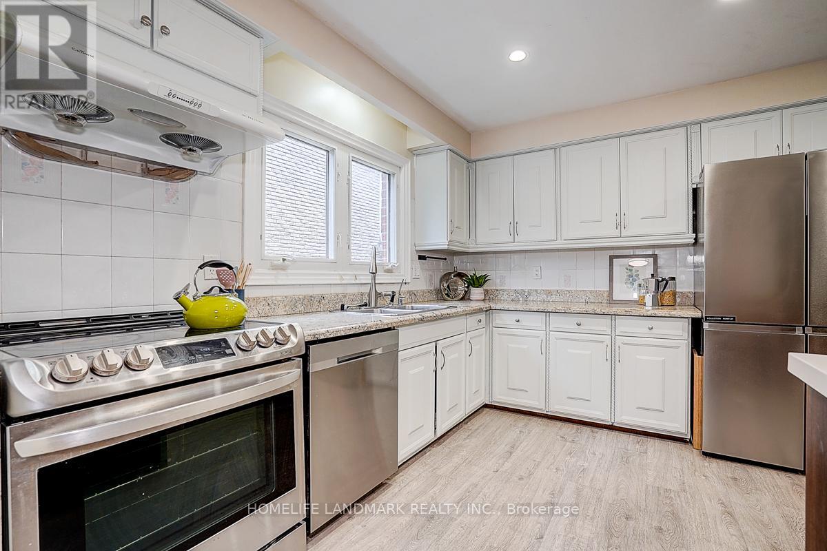 89 Whitehorn Crescent, Toronto, Ontario  M2J 3B1 - Photo 8 - C12425445