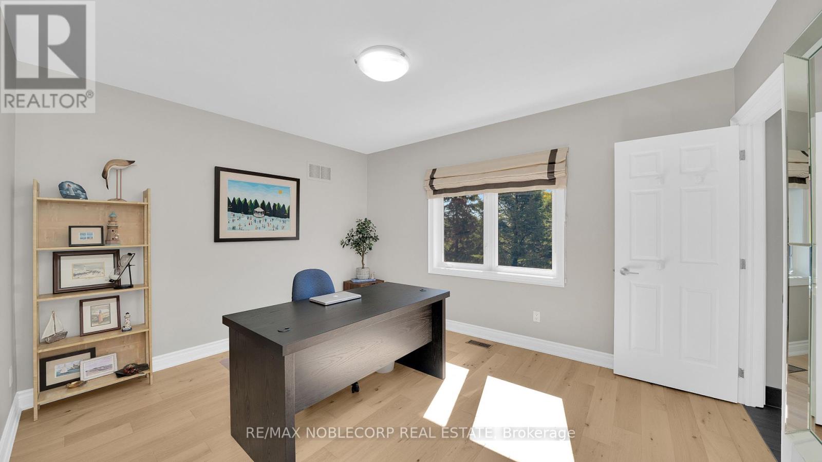 19 Stockdale Crescent, Richmond Hill, Ontario  L4C 3T1 - Photo 28 - N12425430