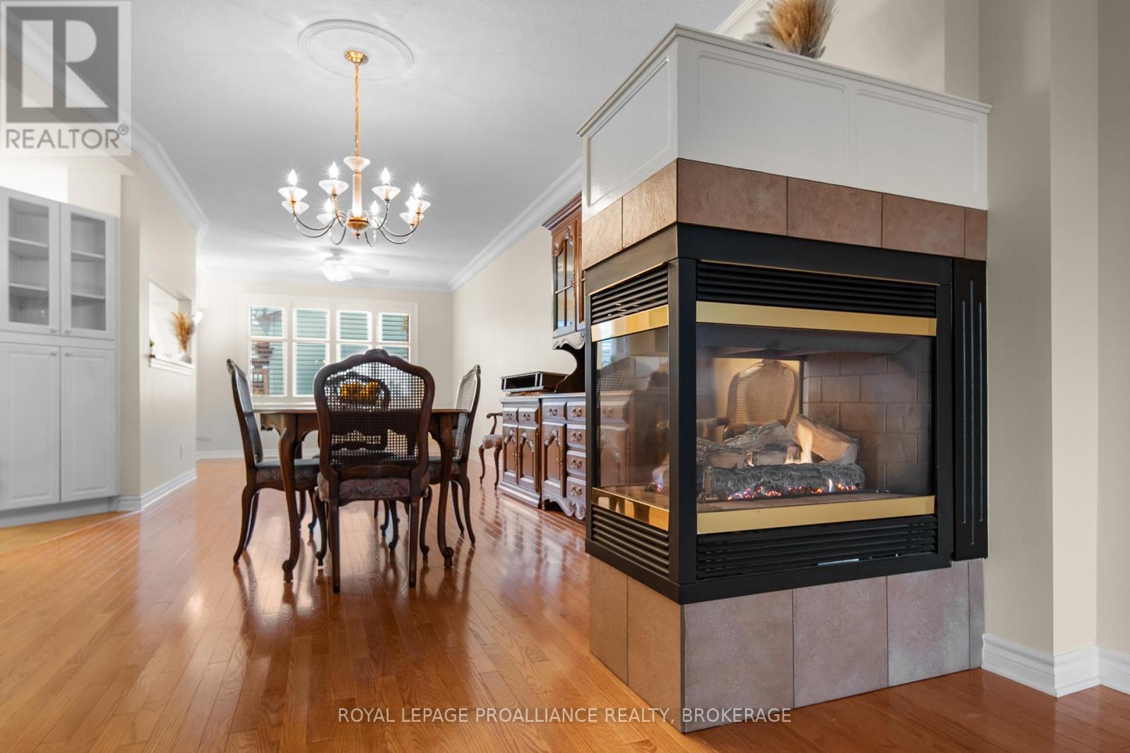 38 Yonge Street, Kingston, Ontario  K7M 1E3 - Photo 10 - X12425473