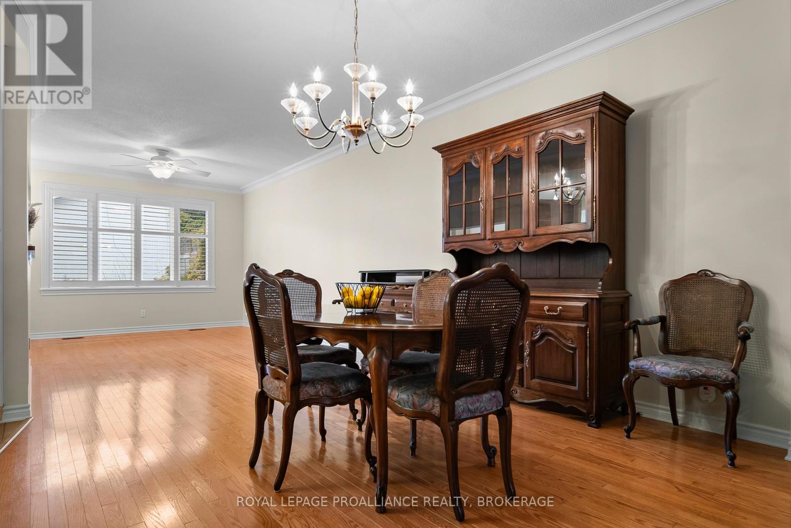 38 Yonge Street, Kingston, Ontario  K7M 1E3 - Photo 11 - X12425473