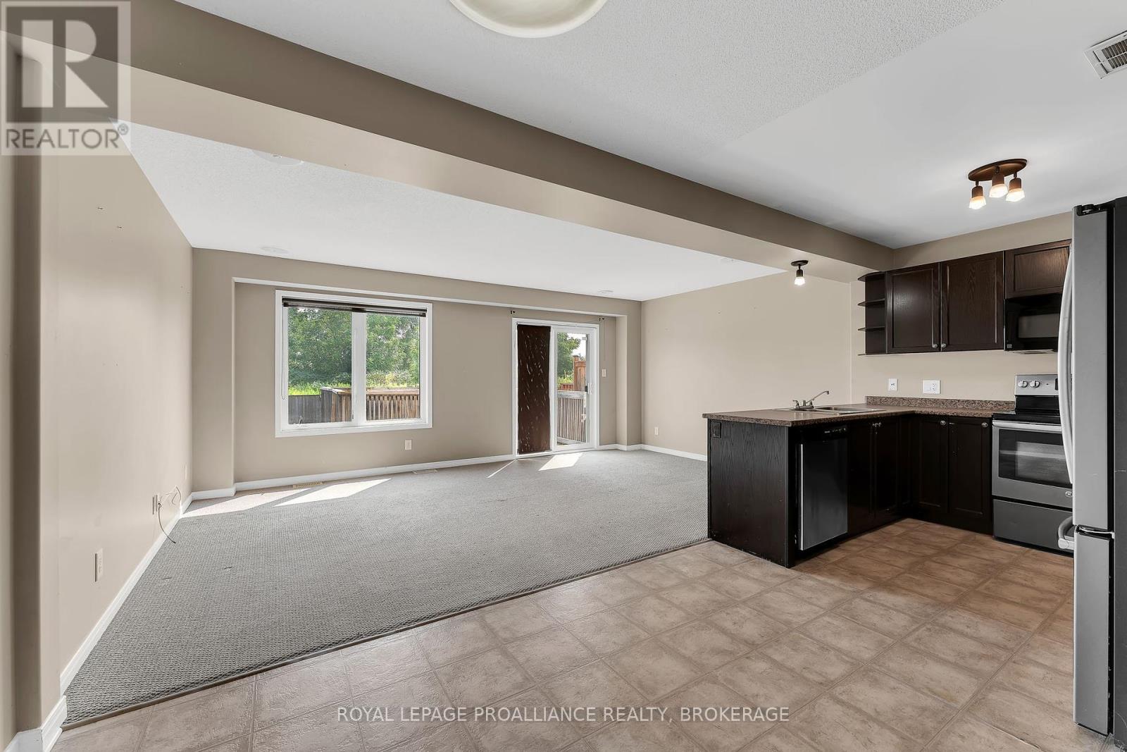 1576 Crimson Crescent, Kingston, Ontario  K7P 0J3 - Photo 12 - X12425475
