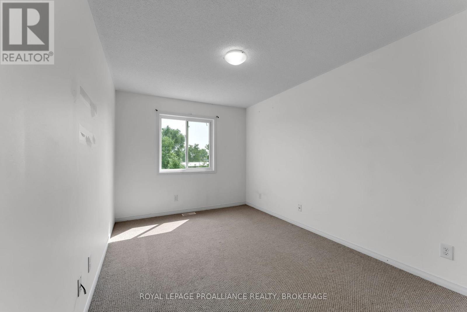 1576 Crimson Crescent, Kingston, Ontario  K7P 0J3 - Photo 24 - X12425475