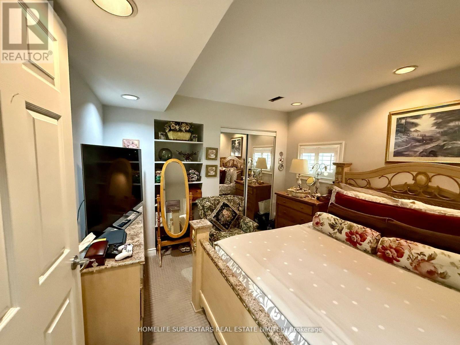 6 Farley Road, Brampton, Ontario  L6Y 2N9 - Photo 43 - W12425415