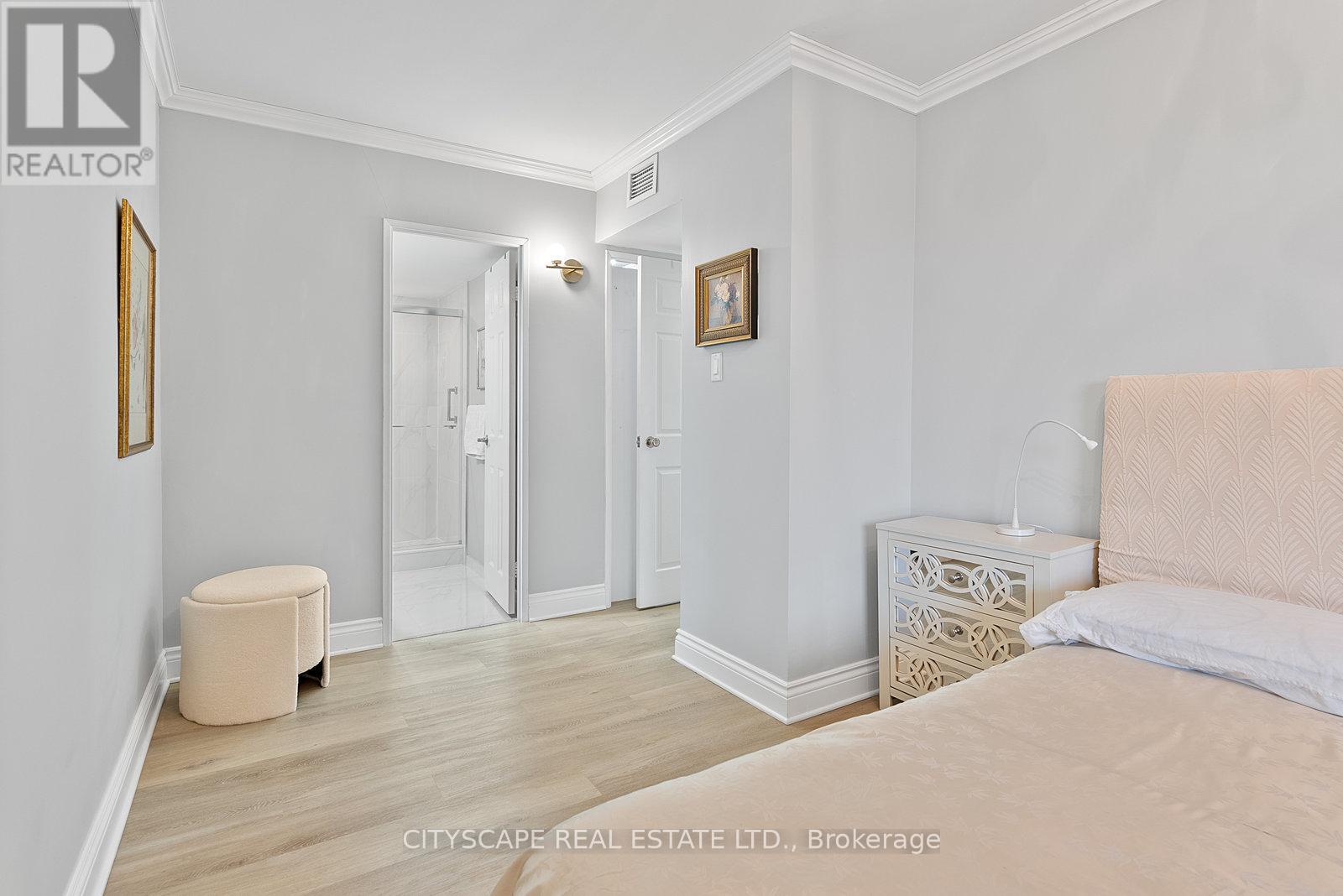 202 - 2045 Lake Shore Boulevard W, Toronto, Ontario  M8V 2Z6 - Photo 27 - W12425426