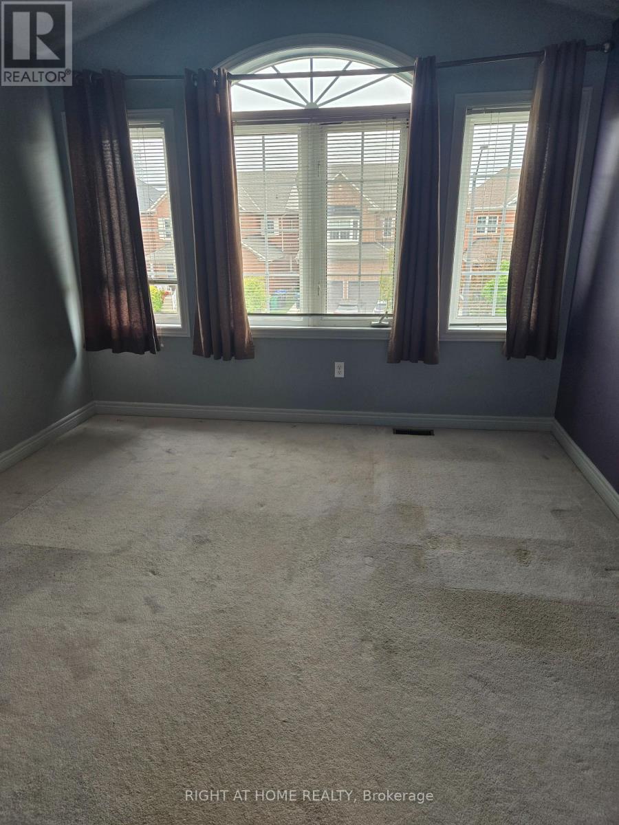 3872 Passway Road, Mississauga, Ontario  L5N 8N9 - Photo 19 - W12425449