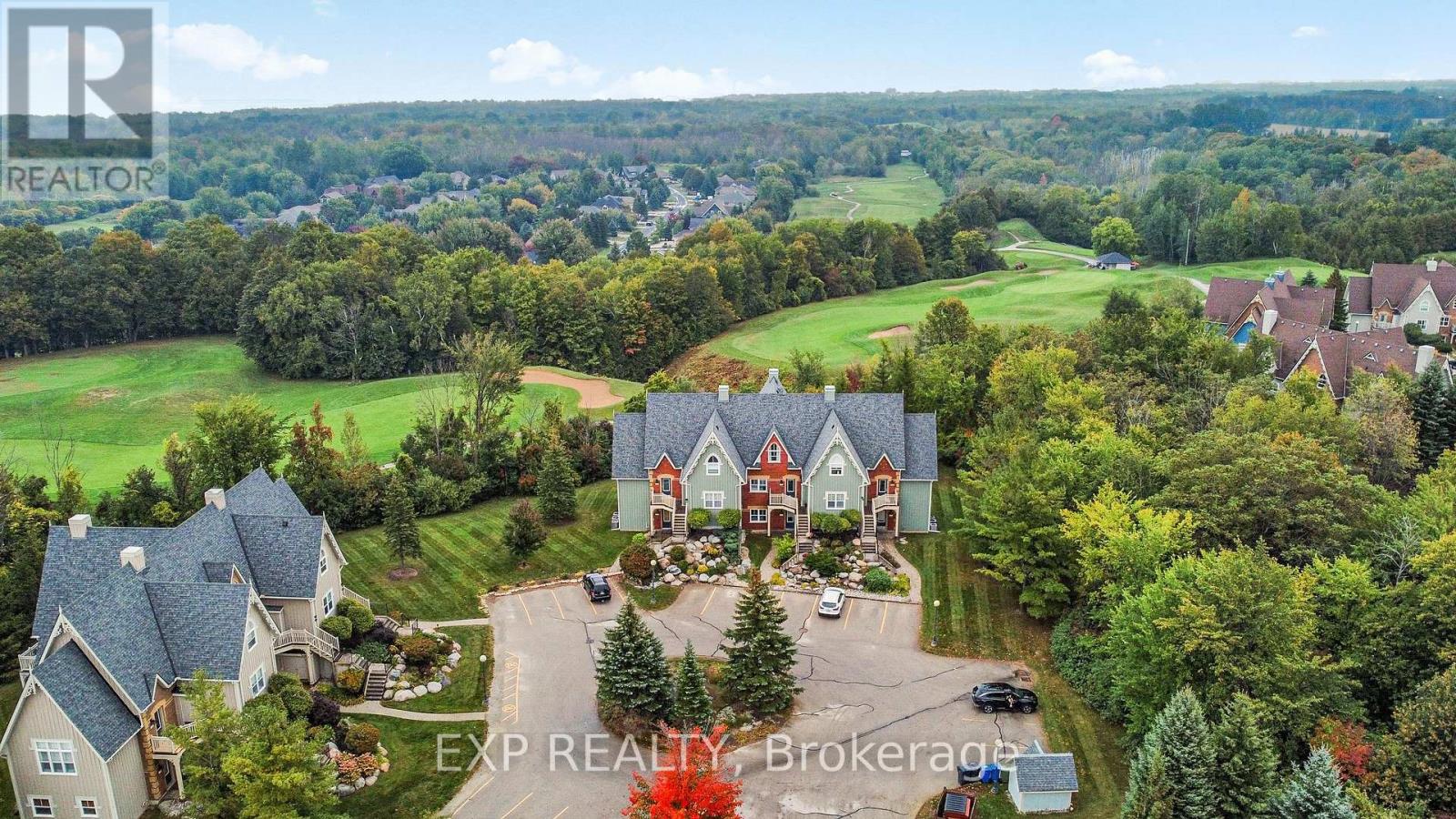 222 - 170 Snowbridge Way, Blue Mountains, Ontario  L9Y 0V1 - Photo 11 - X12425434