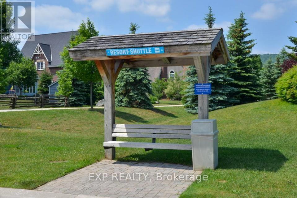 222 - 170 Snowbridge Way, Blue Mountains, Ontario  L9Y 0V1 - Photo 6 - X12425434