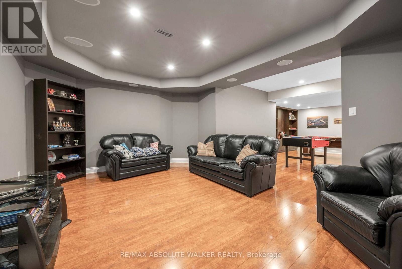 11 Tradewinds Drive, Ottawa, Ontario  K2G 6Y4 - Photo 39 - X12425451
