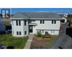 6 Tennyson Place, Paradise, Newfoundland & Labrador