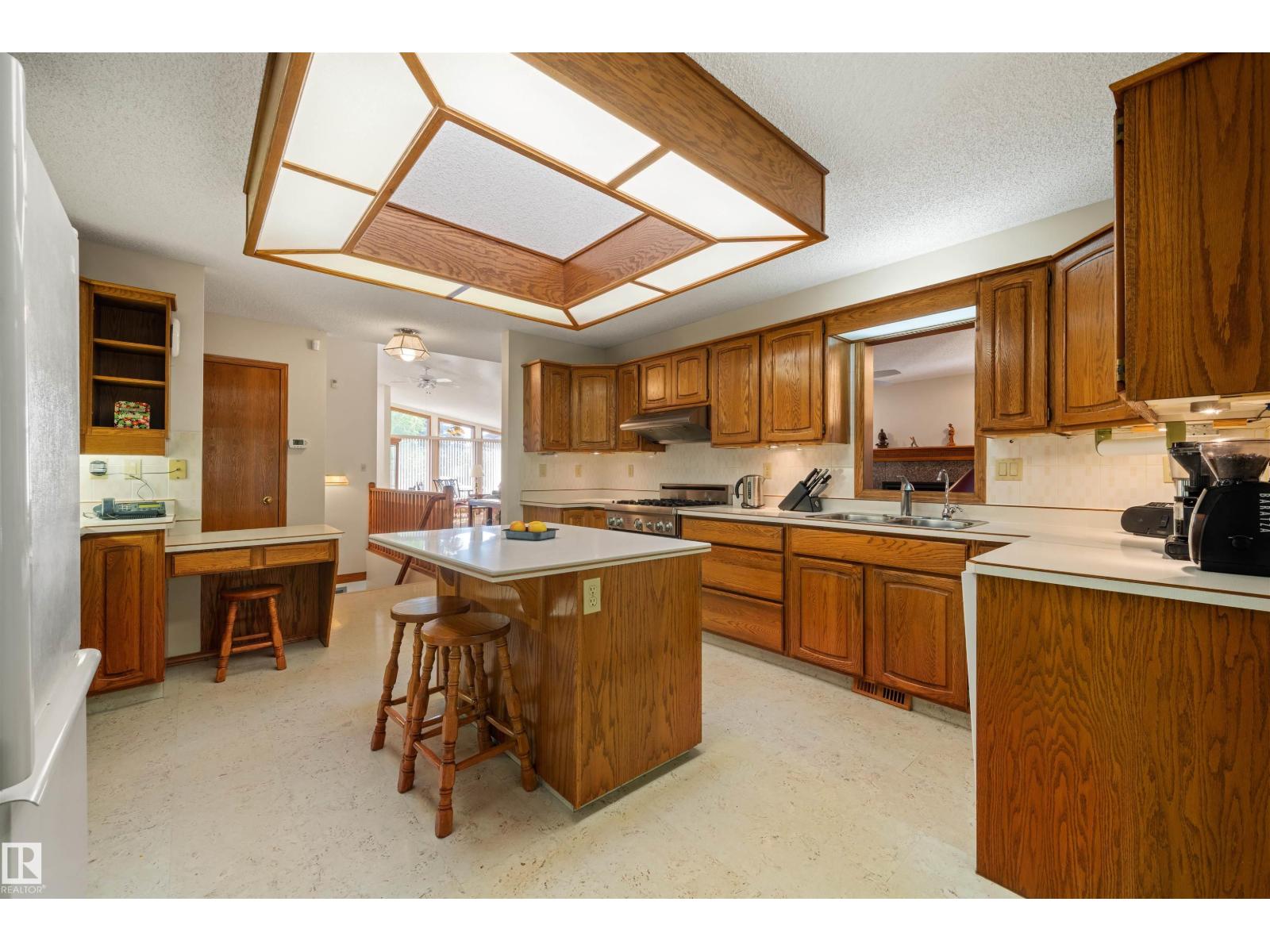12412 28 Av Nw, Edmonton, Alberta  T6J 4E4 - Photo 19 - E4459368