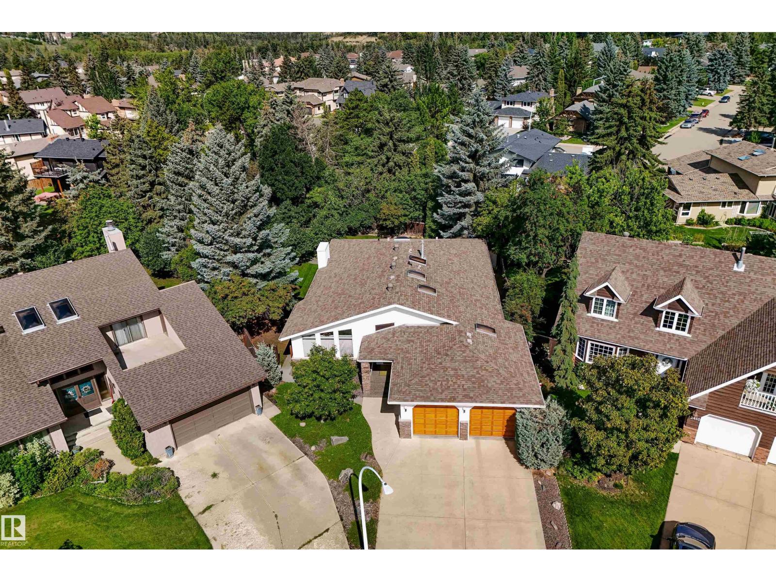 12412 28 Av Nw, Edmonton, Alberta  T6J 4E4 - Photo 2 - E4459368