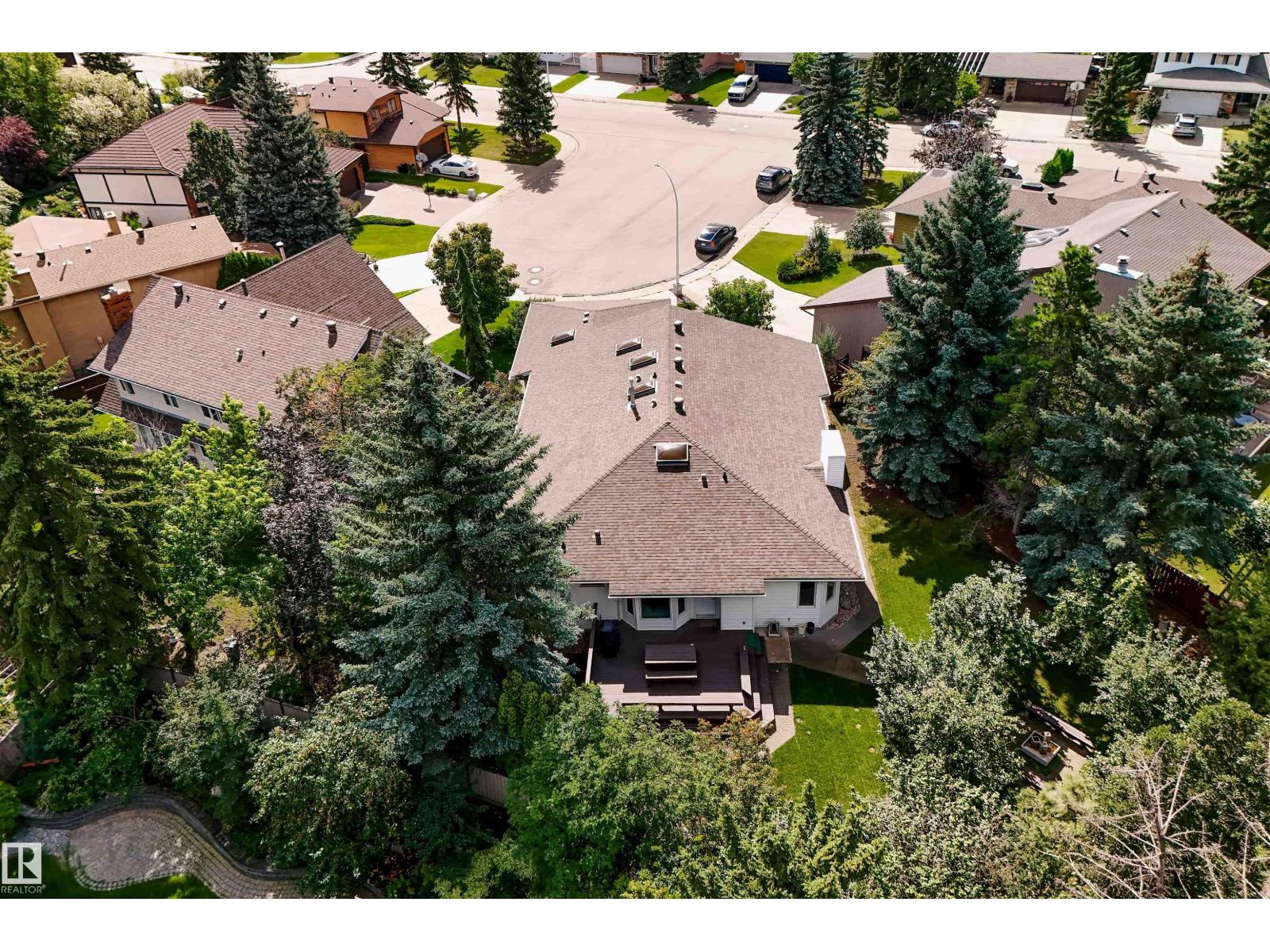 12412 28 Av Nw, Edmonton, Alberta  T6J 4E4 - Photo 3 - E4459368