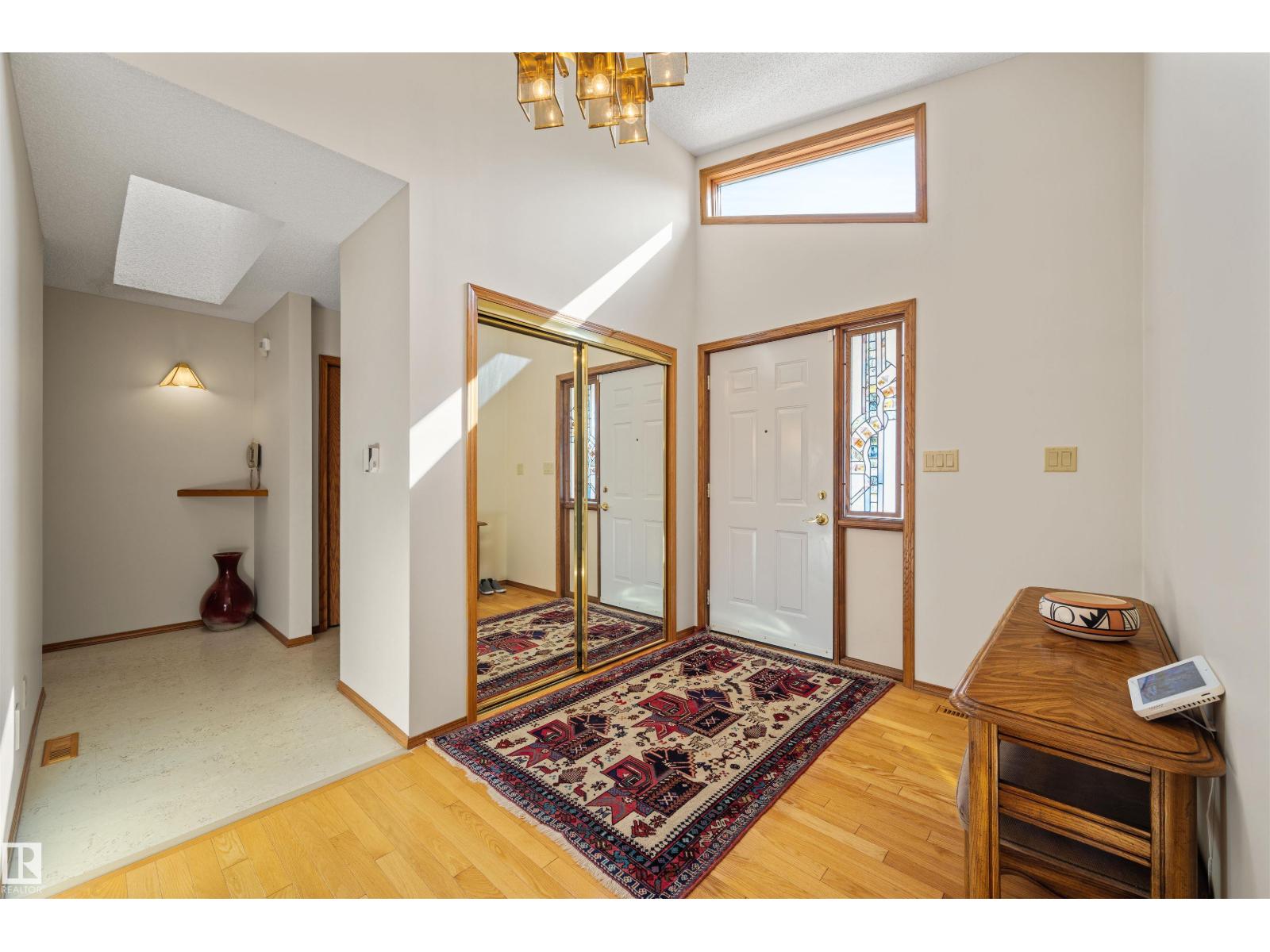 12412 28 Av Nw, Edmonton, Alberta  T6J 4E4 - Photo 5 - E4459368