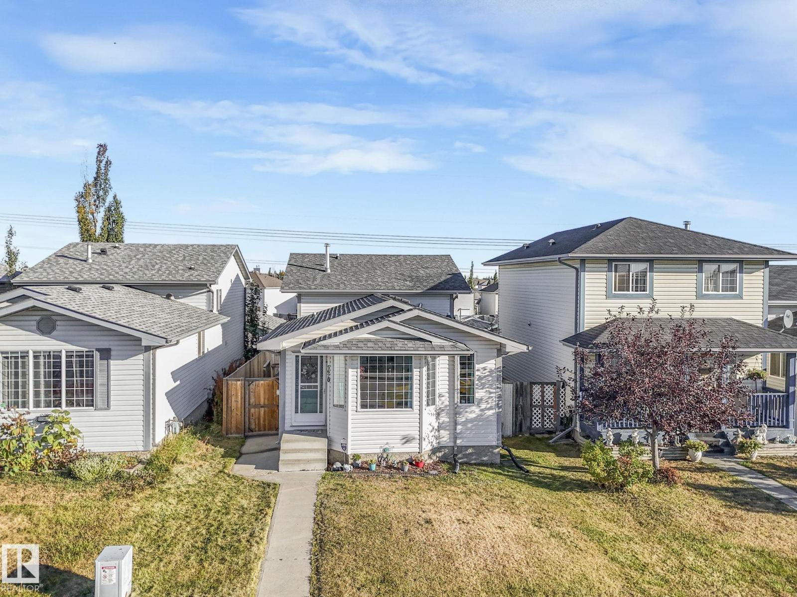5620 162a Av Nw, Edmonton, Alberta  T5Y 2V8 - Photo 2 - E4459369