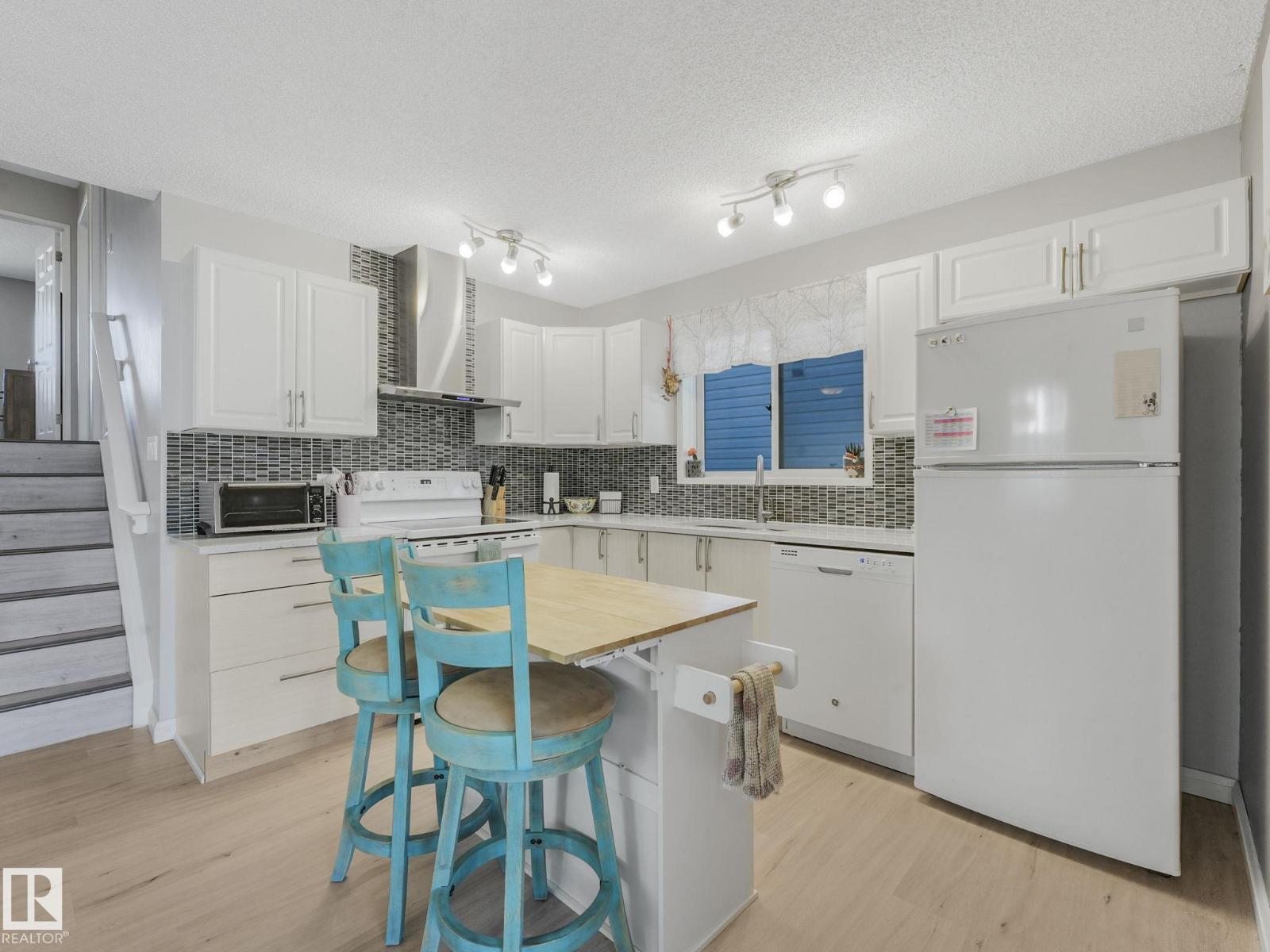5620 162a Av Nw, Edmonton, Alberta  T5Y 2V8 - Photo 8 - E4459369