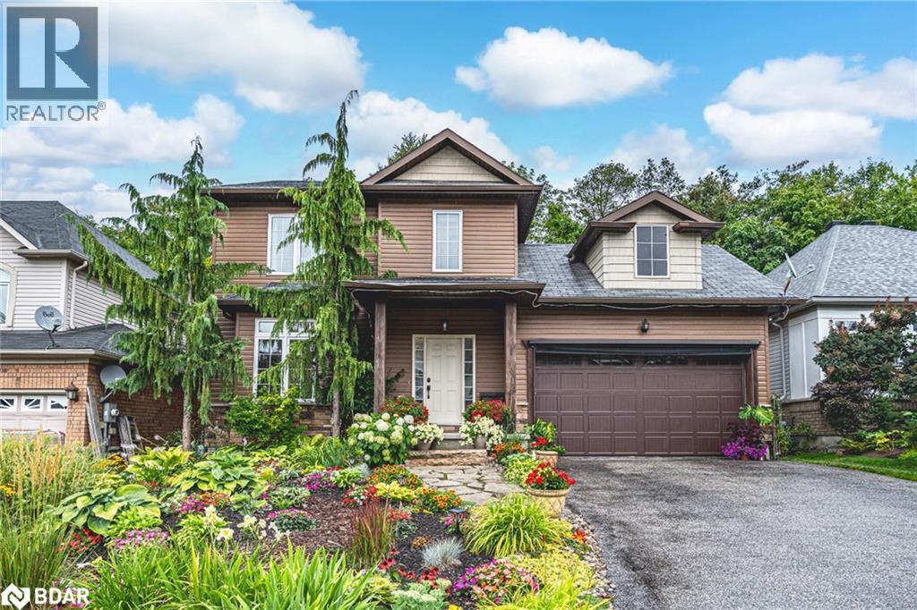 11 Oakmont Avenue, Horseshoe Valley, Ontario  L0L 2L0 - Photo 1 - 40773473
