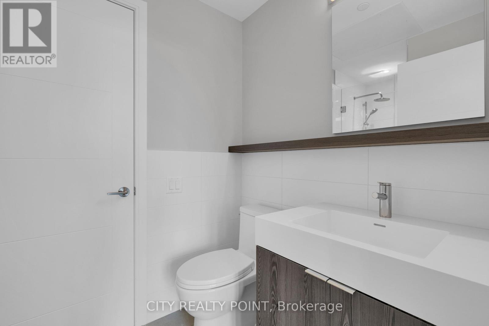 906 - 664 Spadina Avenue, Toronto, Ontario  M5S 2H7 - Photo 6 - C12393399