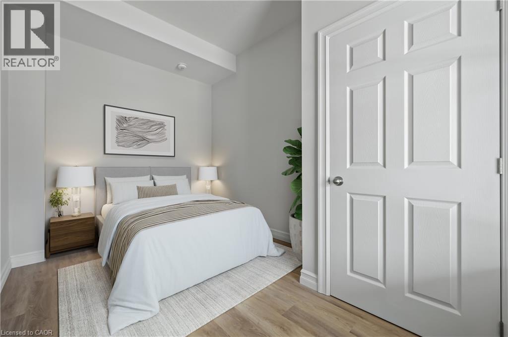 41 Chestnut Street, St. Thomas, Ontario  N5R 2A8 - Photo 8 - 40773201
