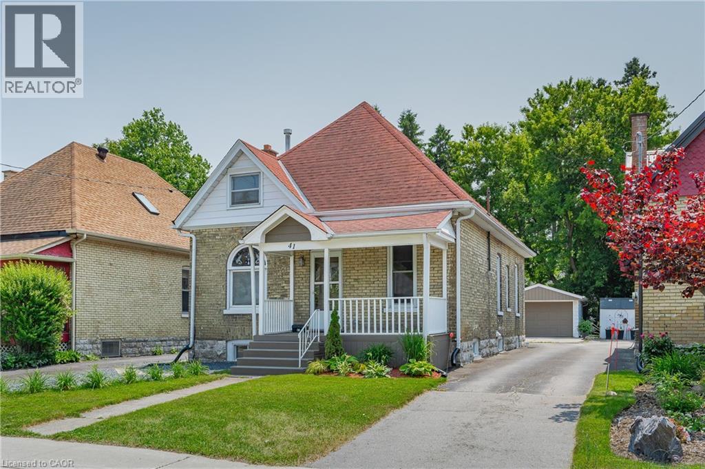 41 Chestnut Street, St. Thomas, Ontario  N5R 2A8 - Photo 9 - 40773201
