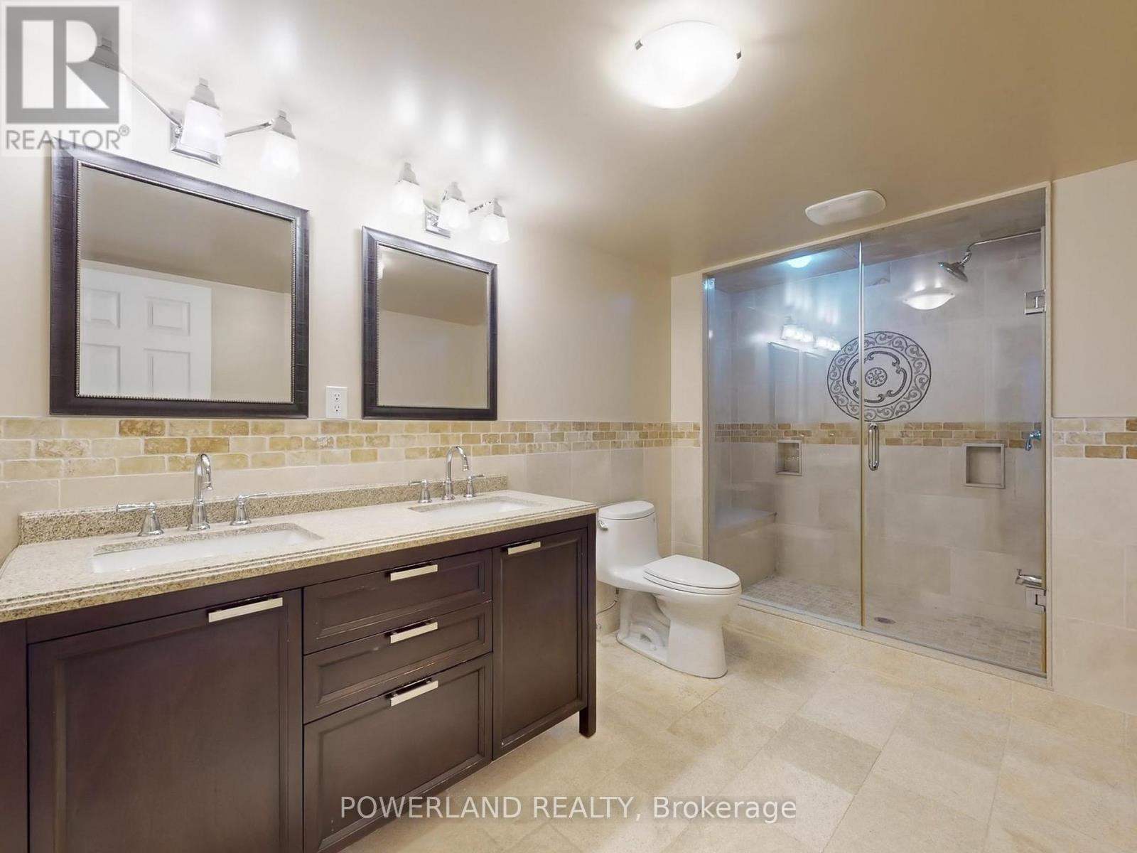 164 Worthington Avenue, Richmond Hill, Ontario  L4E 4N7 - Photo 47 - N12425469