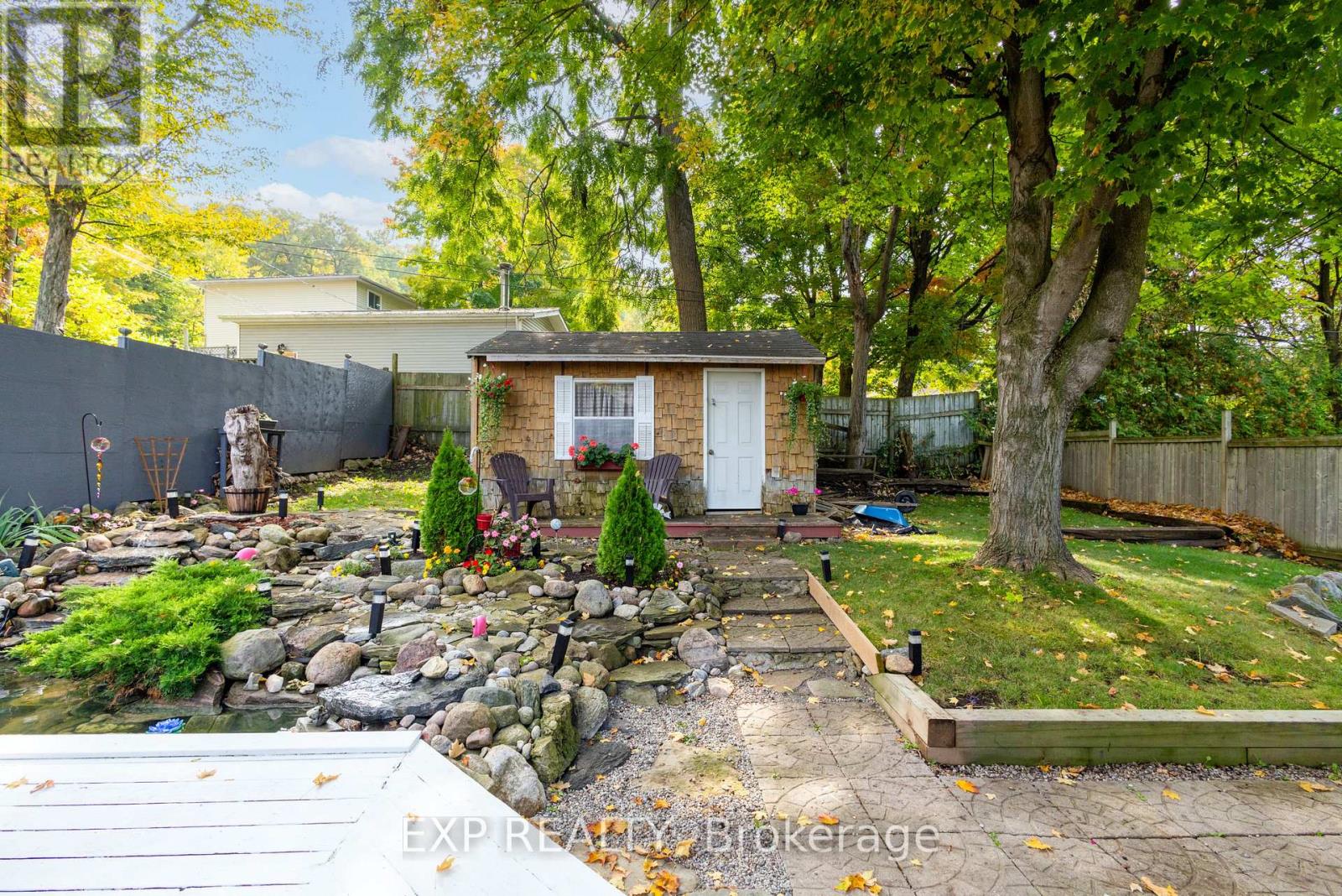 261 Glenwoods Avenue, Georgina, Ontario  L4P 2X1 - Photo 25 - N12425476