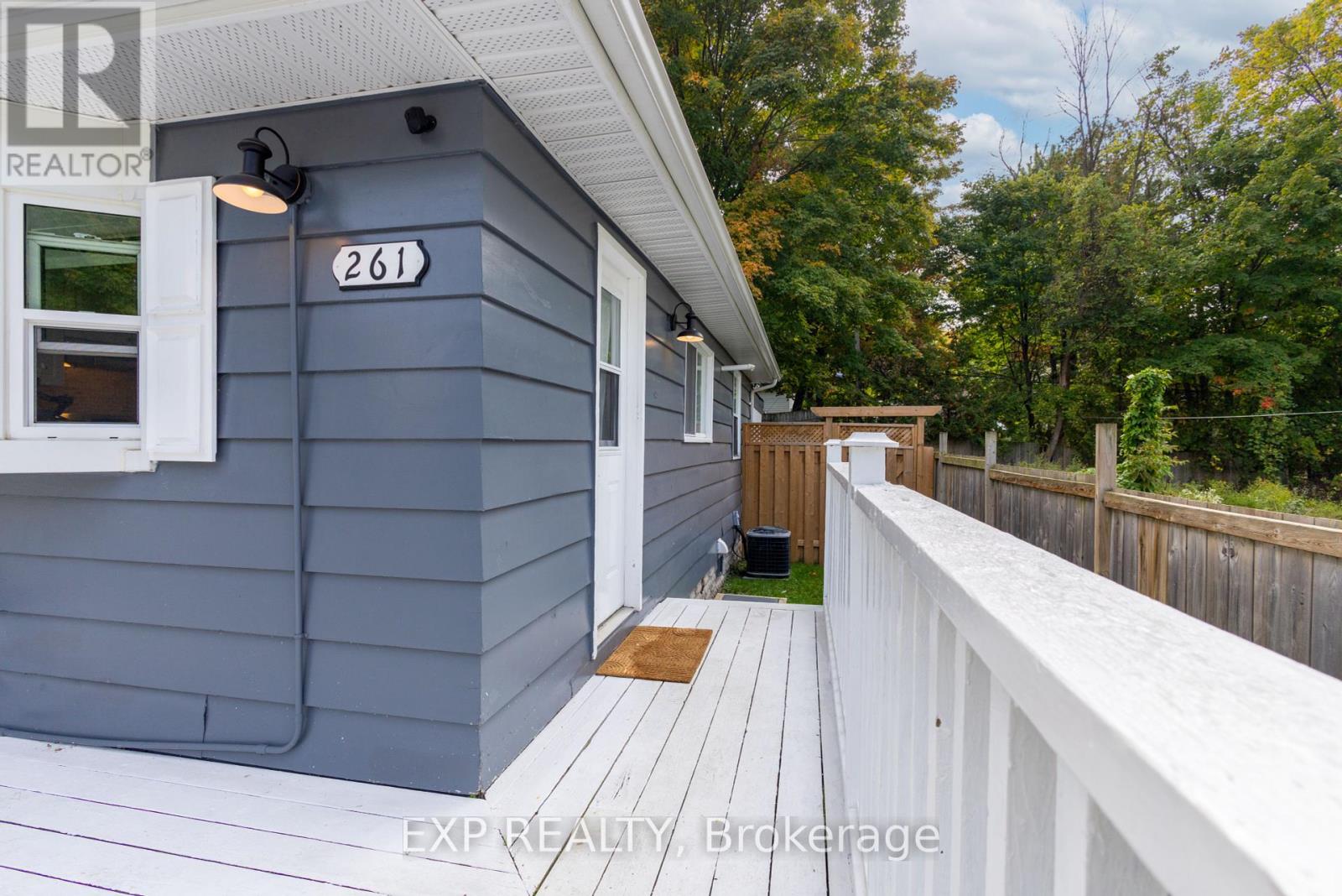261 Glenwoods Avenue, Georgina, Ontario  L4P 2X1 - Photo 26 - N12425476