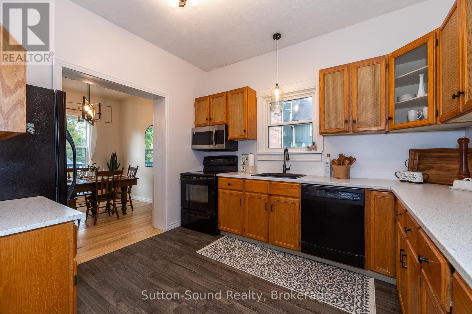 449 5th Avenue E, Owen Sound, Ontario  N4K 2R4 - Photo 11 - X12425492