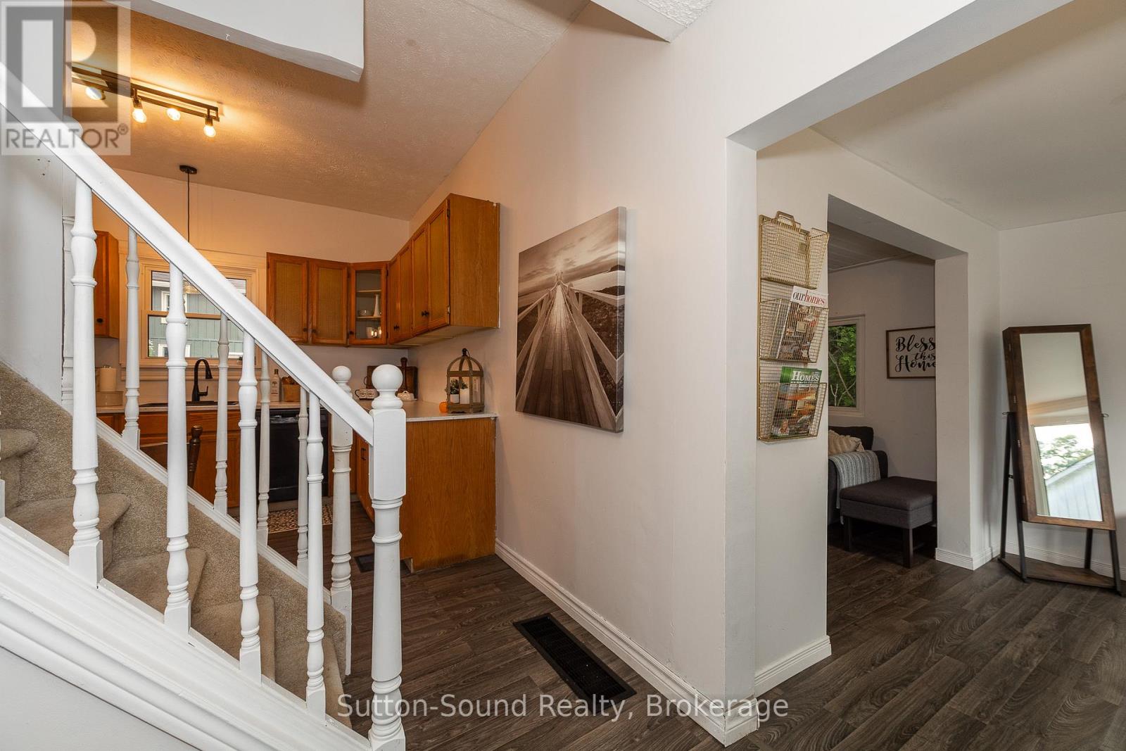 449 5th Avenue E, Owen Sound, Ontario  N4K 2R4 - Photo 14 - X12425492
