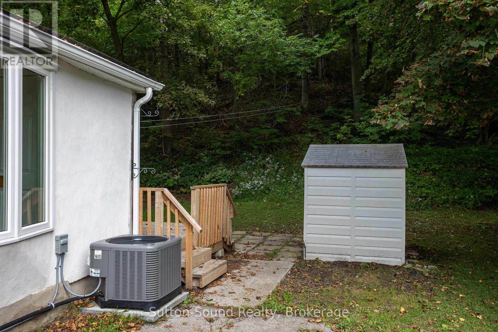 449 5th Avenue E, Owen Sound, Ontario  N4K 2R4 - Photo 39 - X12425492