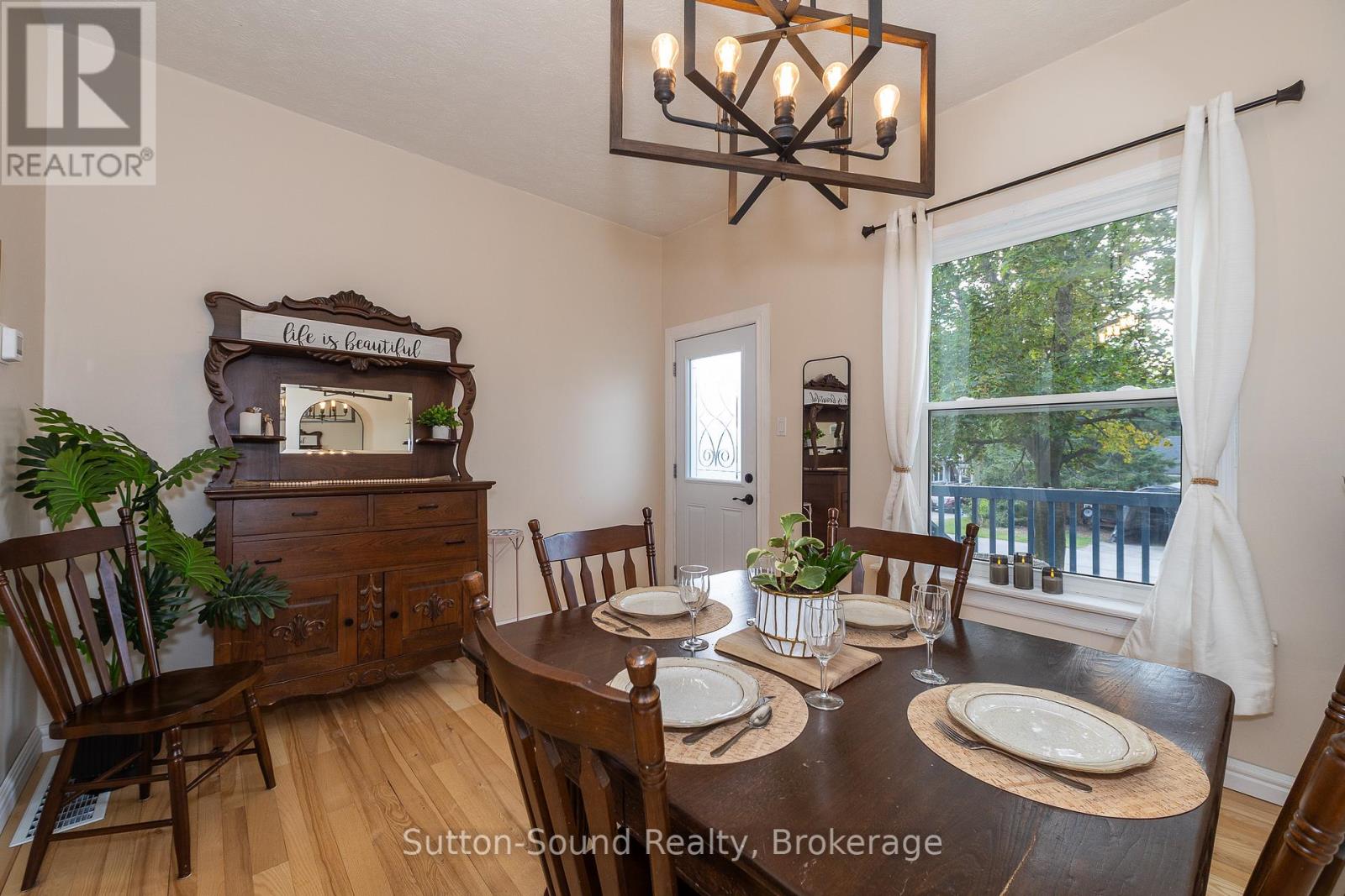 449 5th Avenue E, Owen Sound, Ontario  N4K 2R4 - Photo 8 - X12425492