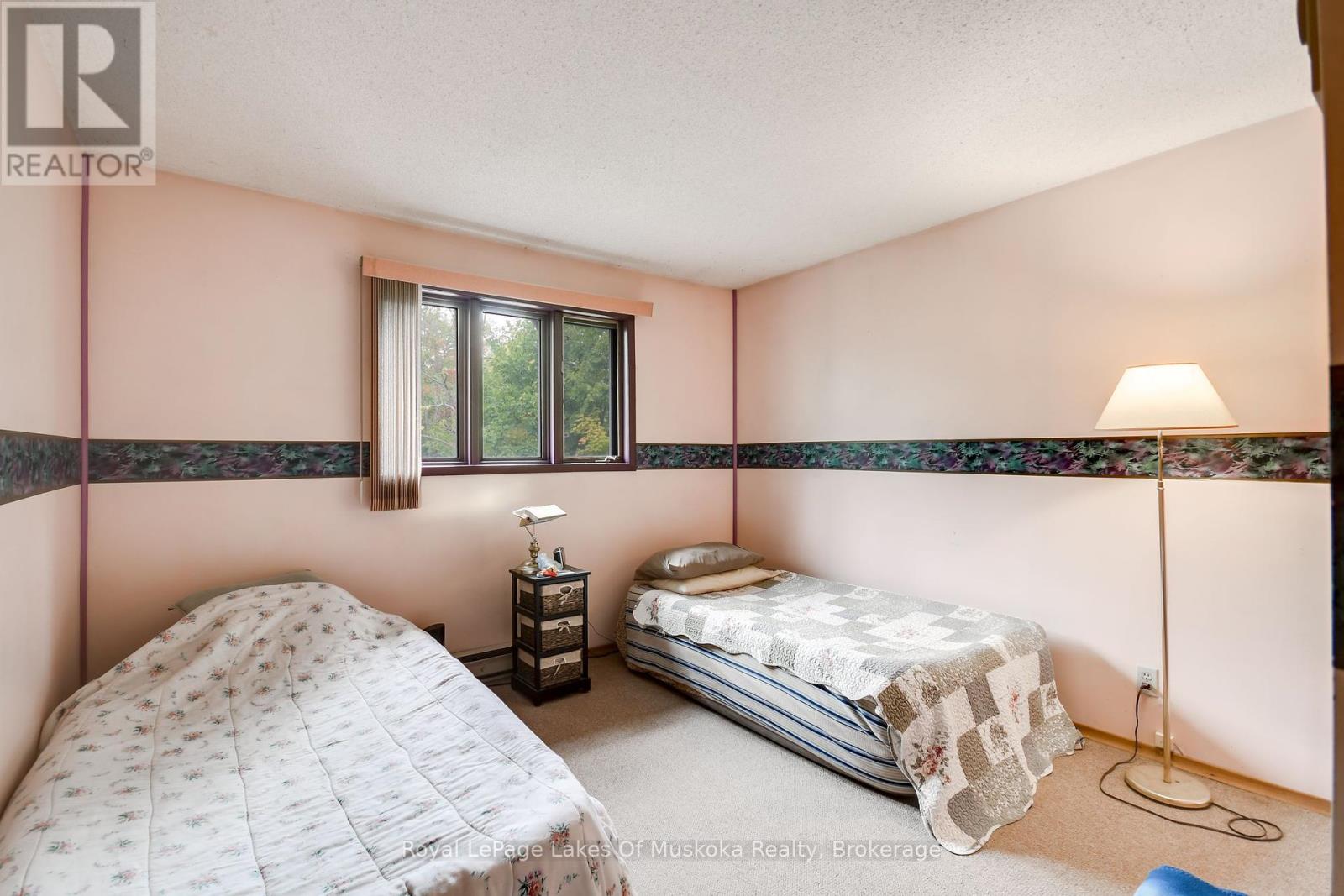 1010 Chown Road, Muskoka Lakes, Ontario  P0H 1H0 - Photo 12 - X12425498