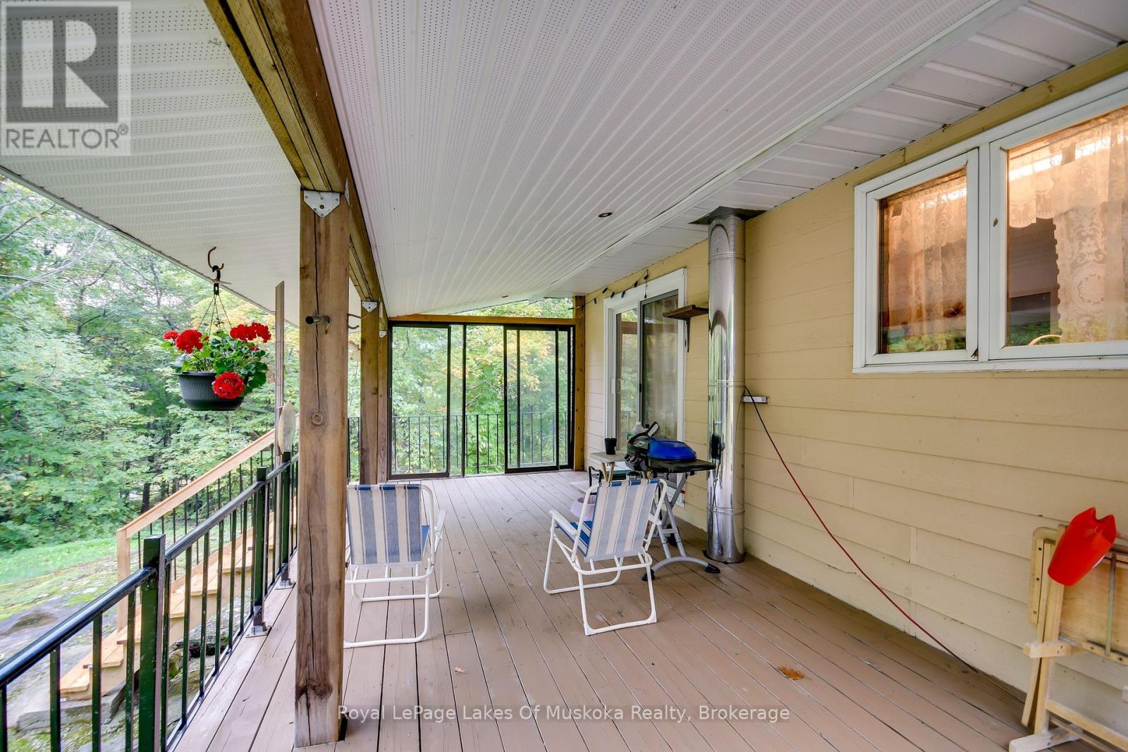 1010 Chown Road, Muskoka Lakes, Ontario  P0H 1H0 - Photo 25 - X12425498