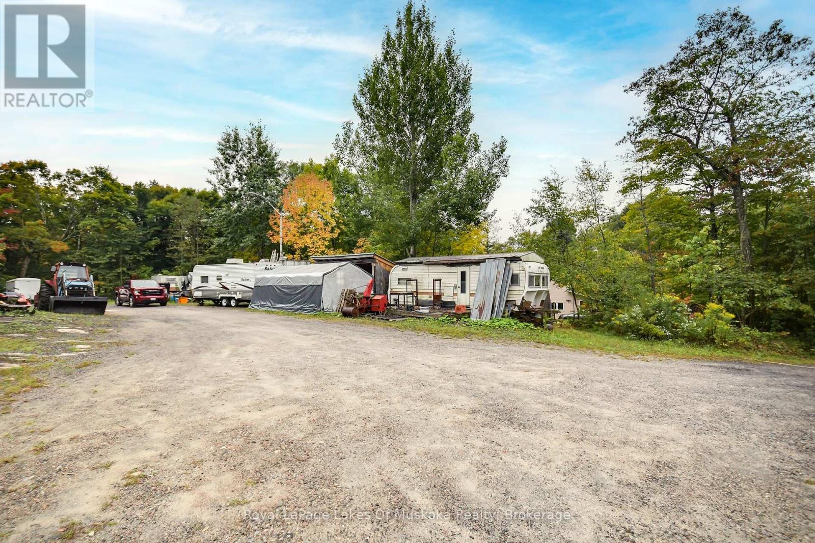 1010 Chown Road, Muskoka Lakes, Ontario  P0H 1H0 - Photo 30 - X12425498