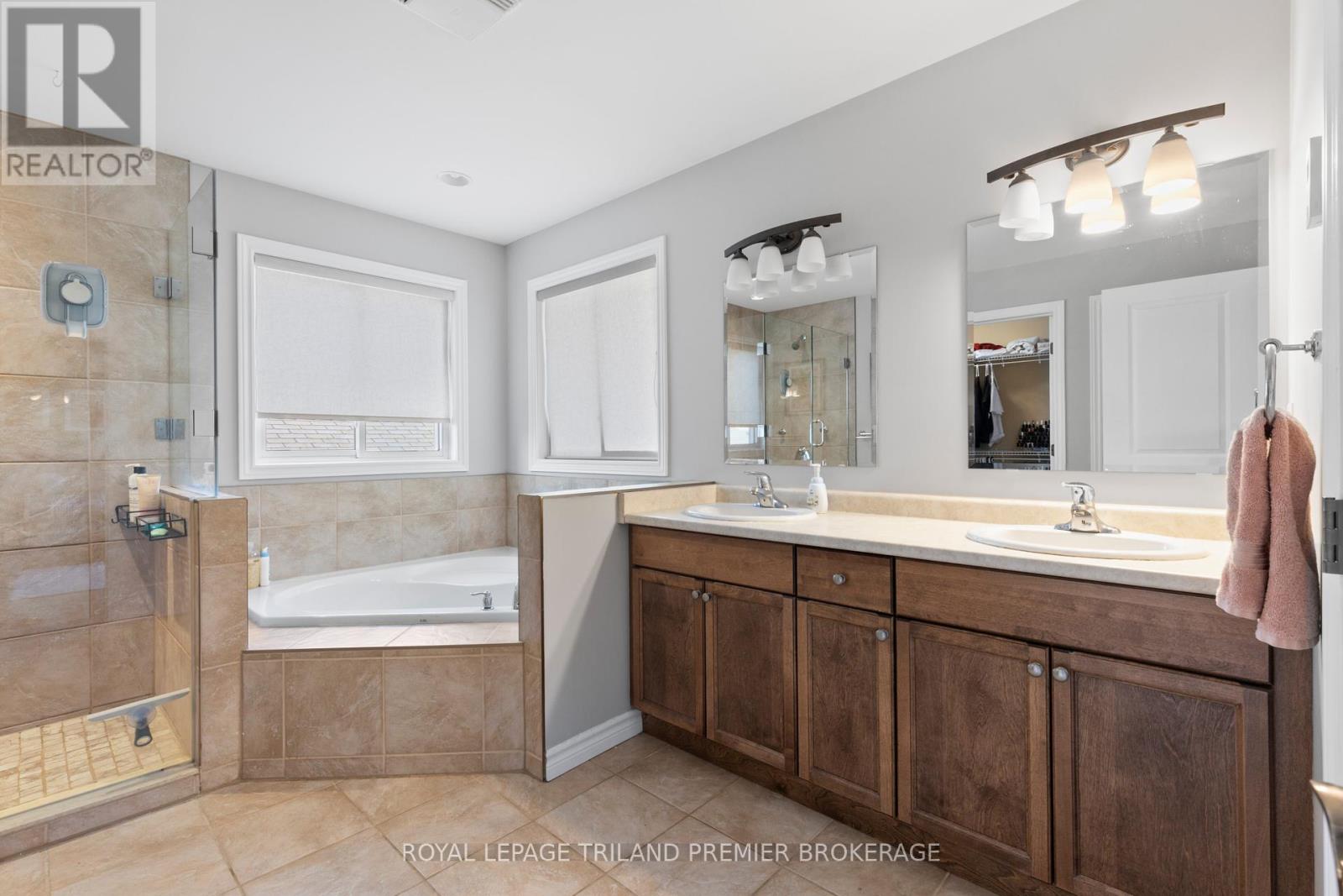 13 Kantor Court, St. Thomas, Ontario  N5R 0A1 - Photo 16 - X12425491
