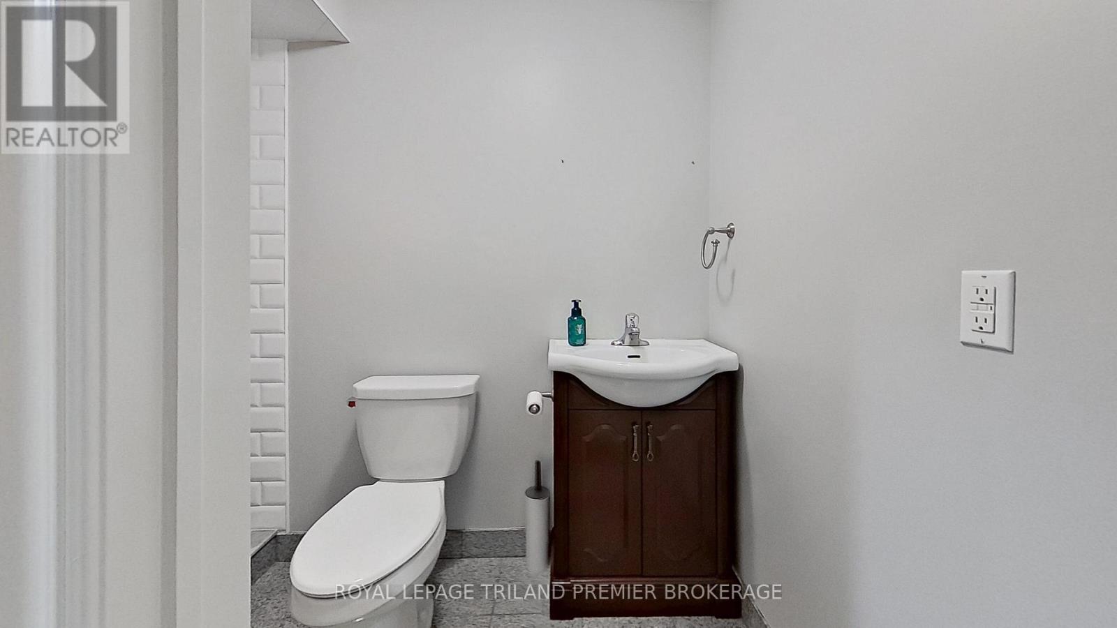 13 Kantor Court, St. Thomas, Ontario  N5R 0A1 - Photo 32 - X12425491