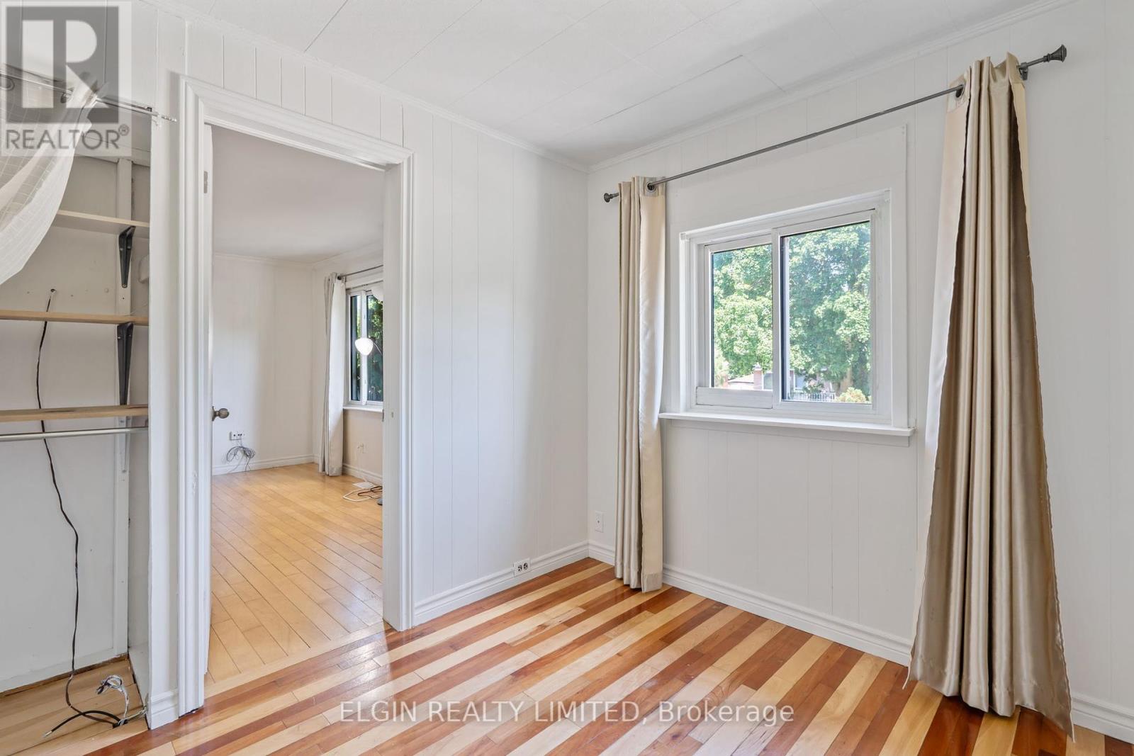 189 Emerson Avenue, London South, Ontario  N5Z 3L5 - Photo 19 - X12425524