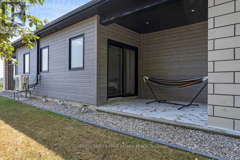 456 Pine Grove Road, Lanark Highlands, Ontario  K0G 1K0 - Photo 30 - X12425513