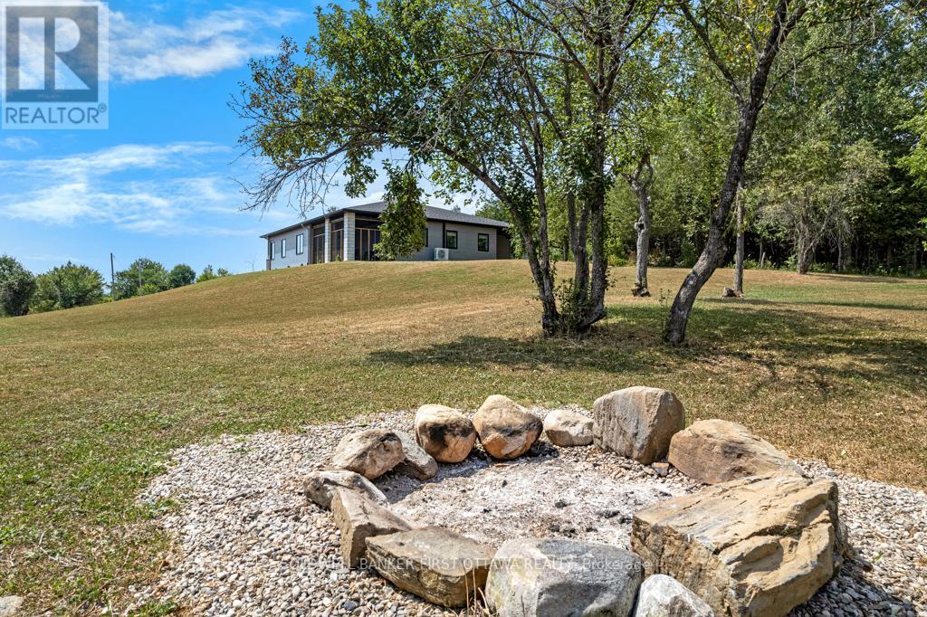 456 Pine Grove Road, Lanark Highlands, Ontario  K0G 1K0 - Photo 33 - X12425513