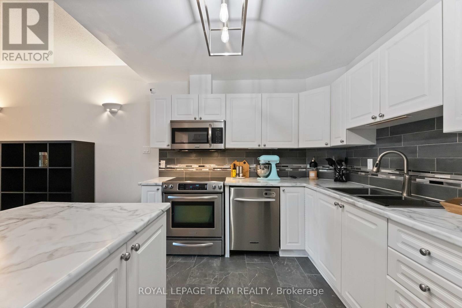 A - 97 Crestway Drive, Ottawa, Ontario  K2G 7C6 - Photo 16 - X12425518