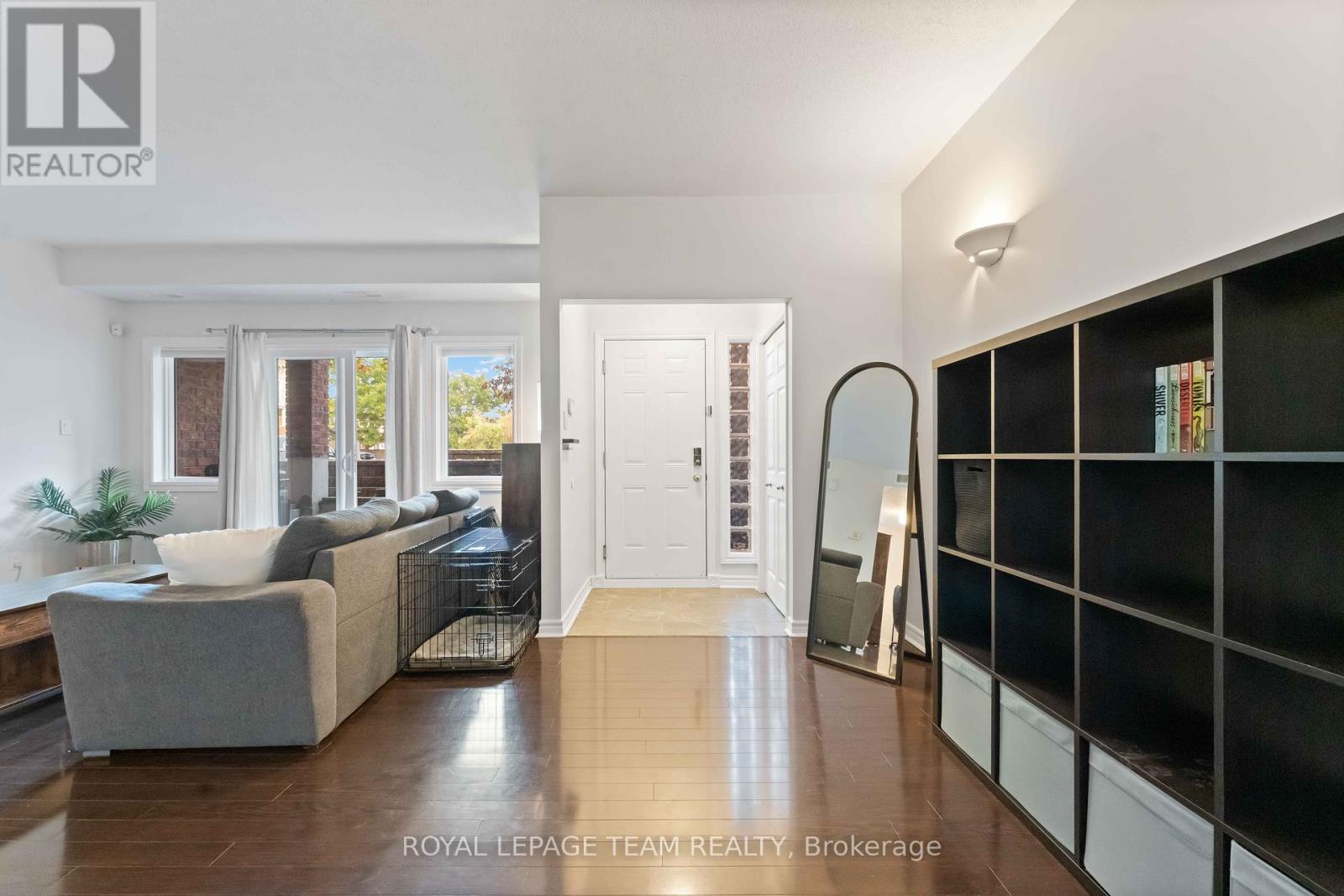 A - 97 Crestway Drive, Ottawa, Ontario  K2G 7C6 - Photo 4 - X12425518