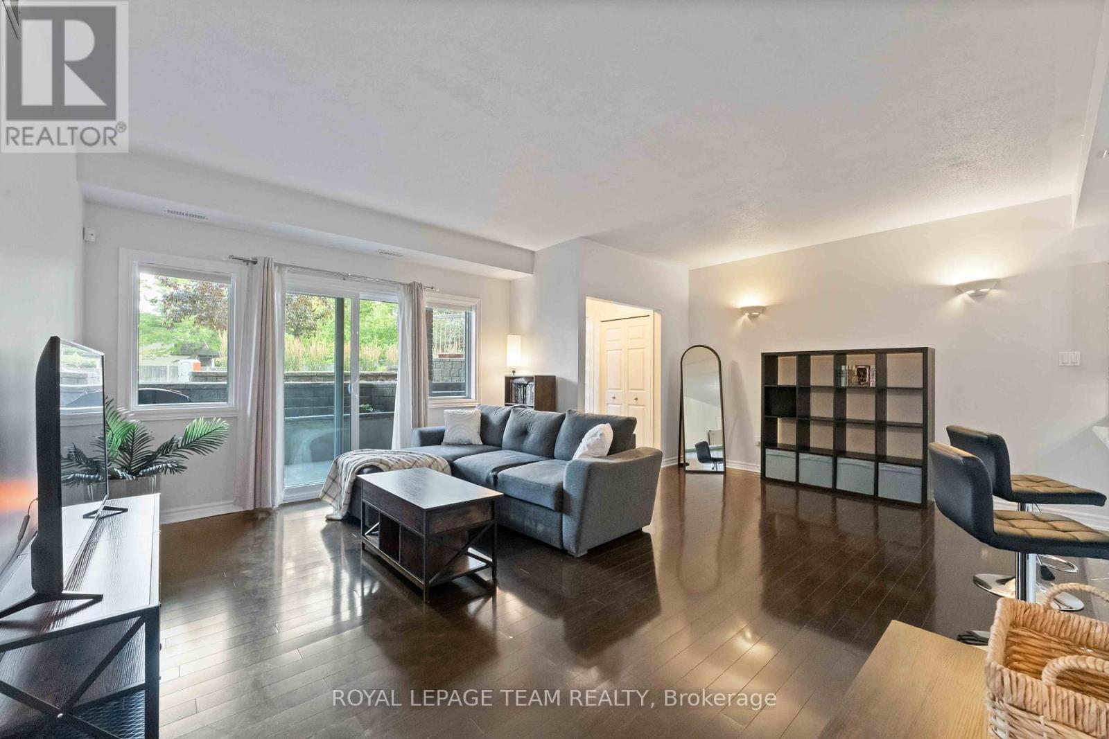 A - 97 Crestway Drive, Ottawa, Ontario  K2G 7C6 - Photo 8 - X12425518