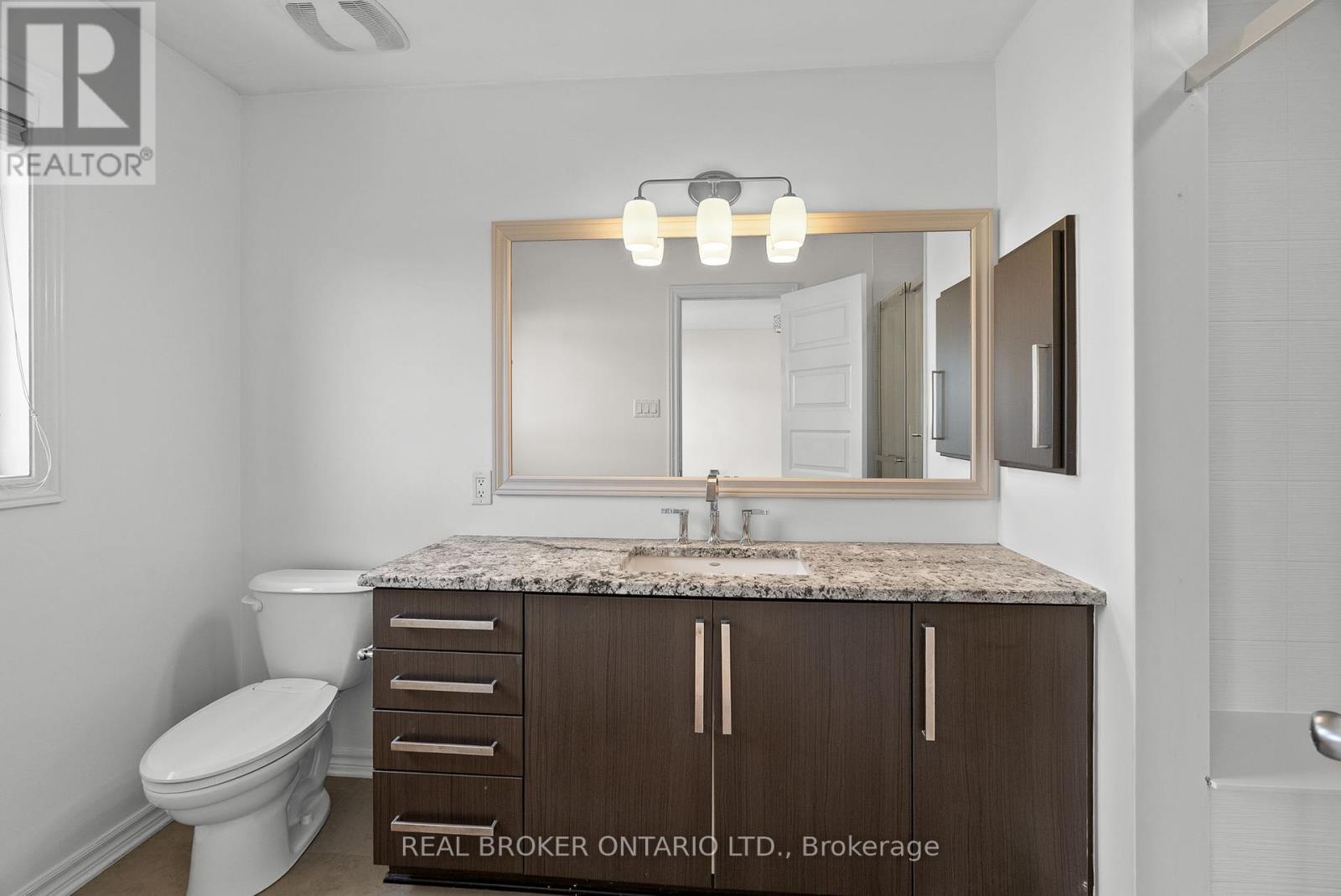 200 Garrity Crescent, Ottawa, Ontario  K2J 3T7 - Photo 27 - X12425523