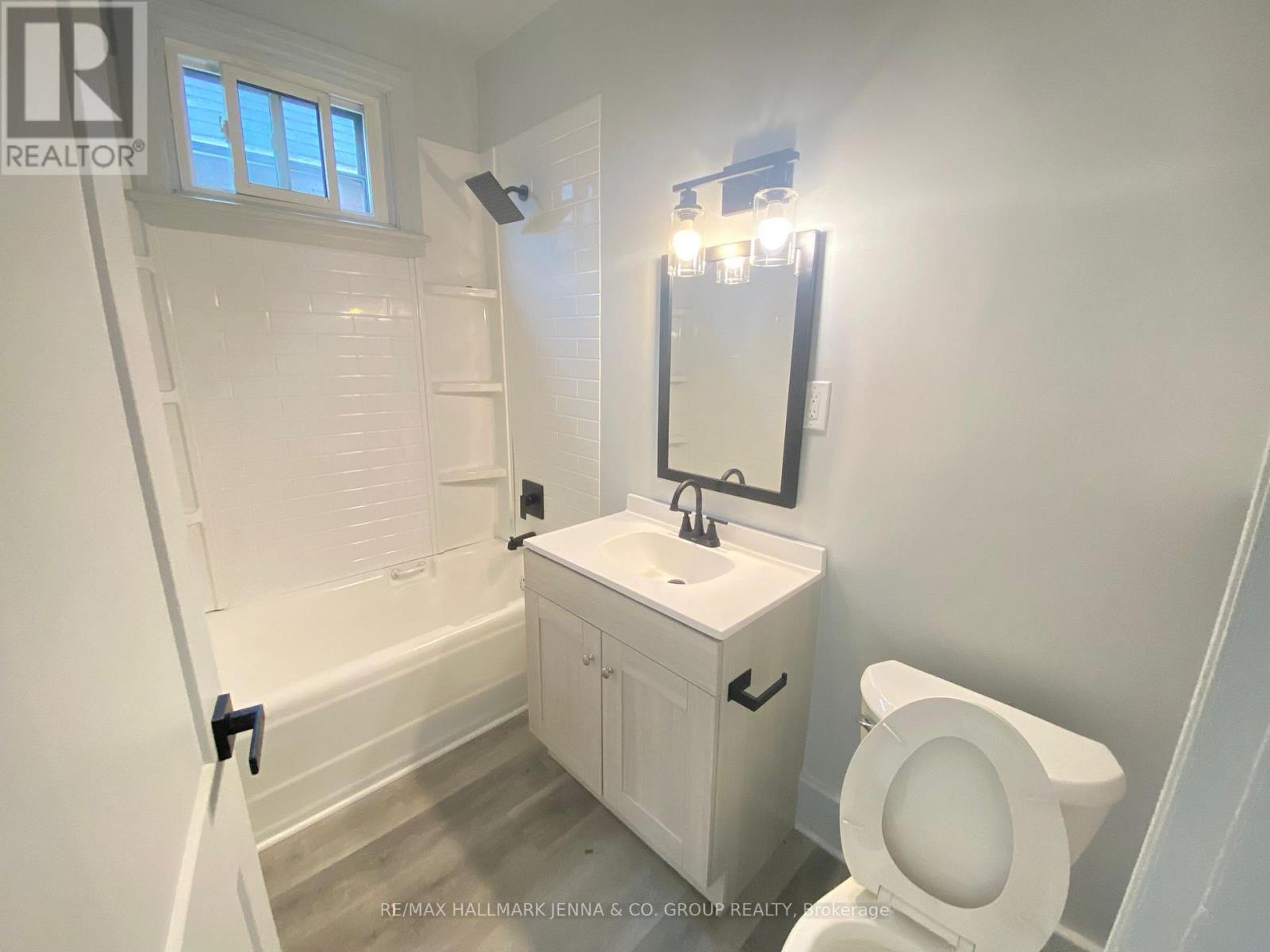2 - 275 Bronson Avenue, Ottawa, Ontario  K1R 6H7 - Photo 5 - X12425525