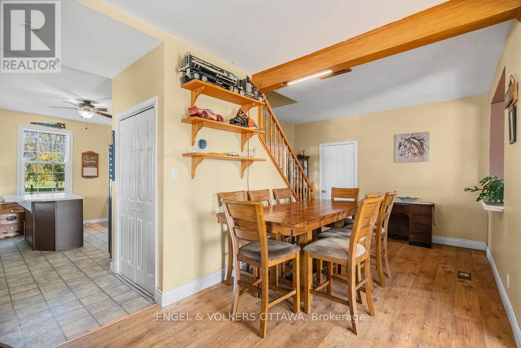 12420 Ormond Road, North Dundas, Ontario  K0C 2K0 - Photo 17 - X12425541