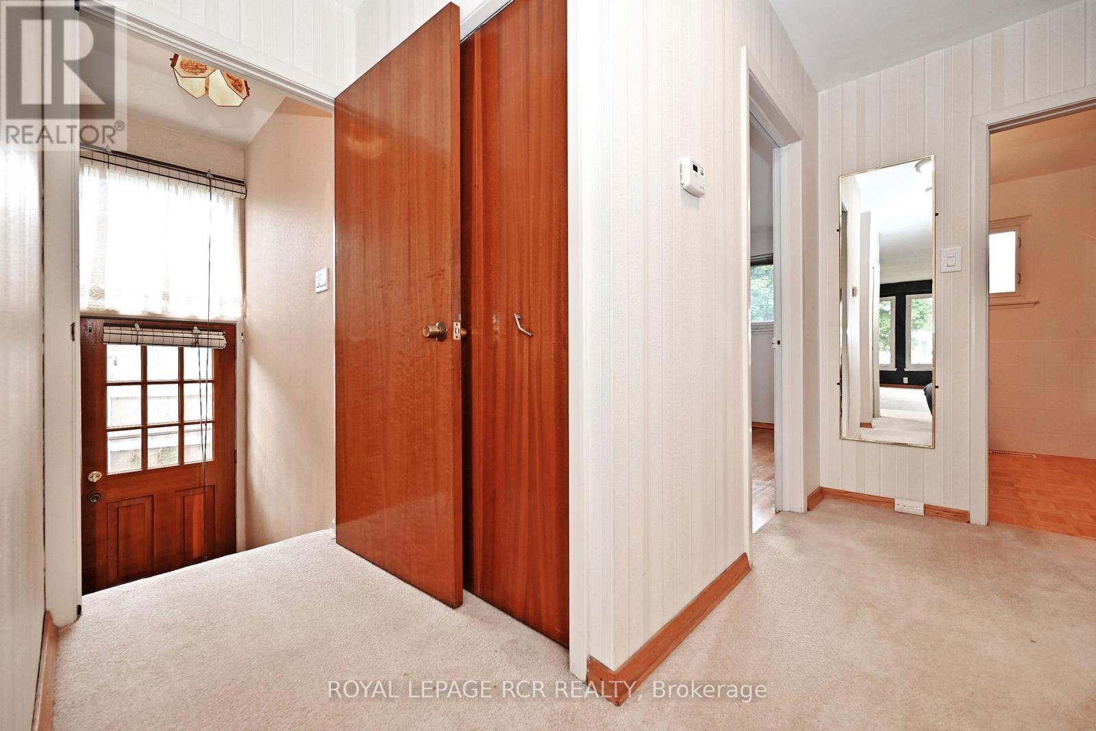 16 Cathedral Road, Brampton, Ontario  L6W 2N9 - Photo 38 - W12425455