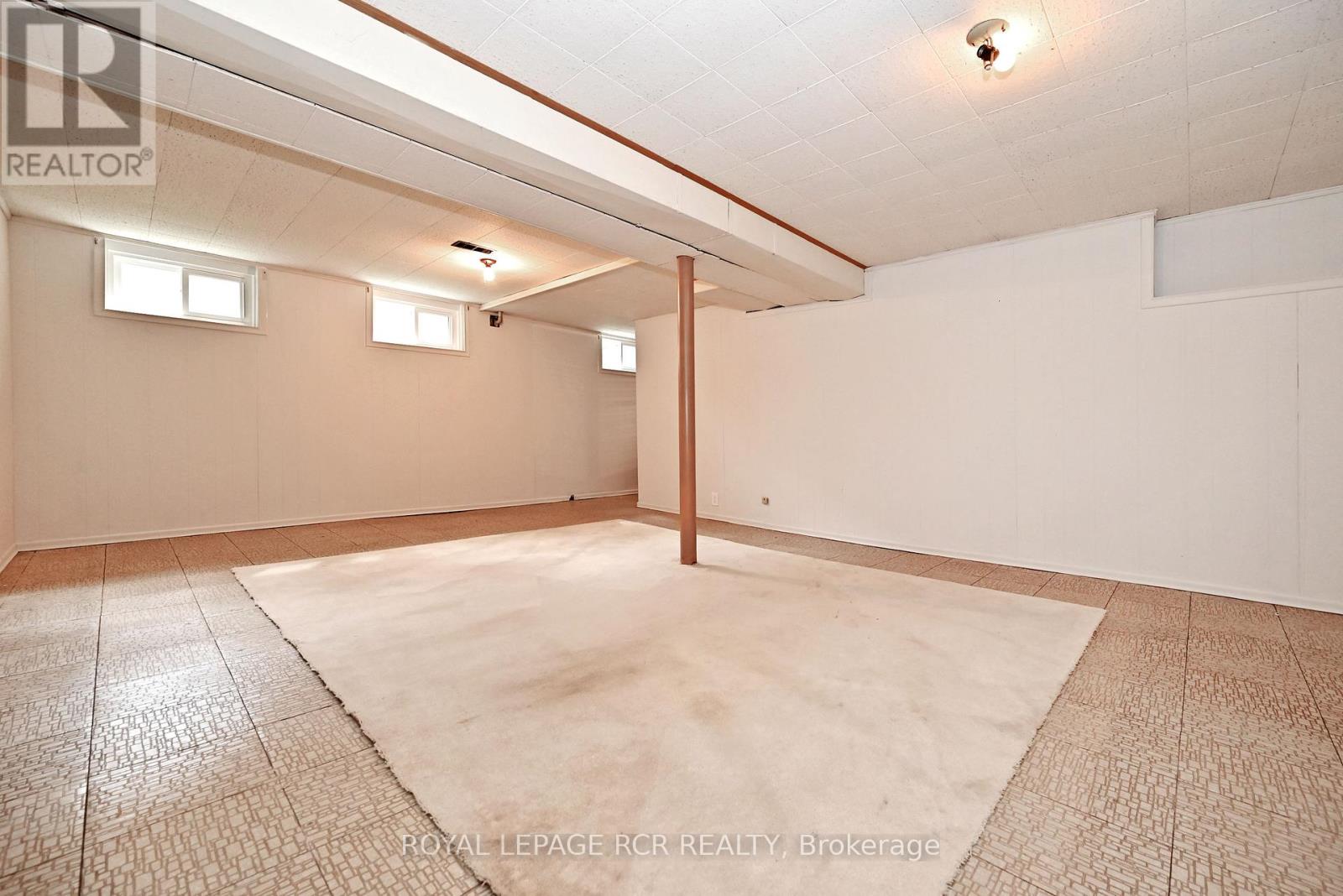 16 Cathedral Road, Brampton, Ontario  L6W 2N9 - Photo 39 - W12425455